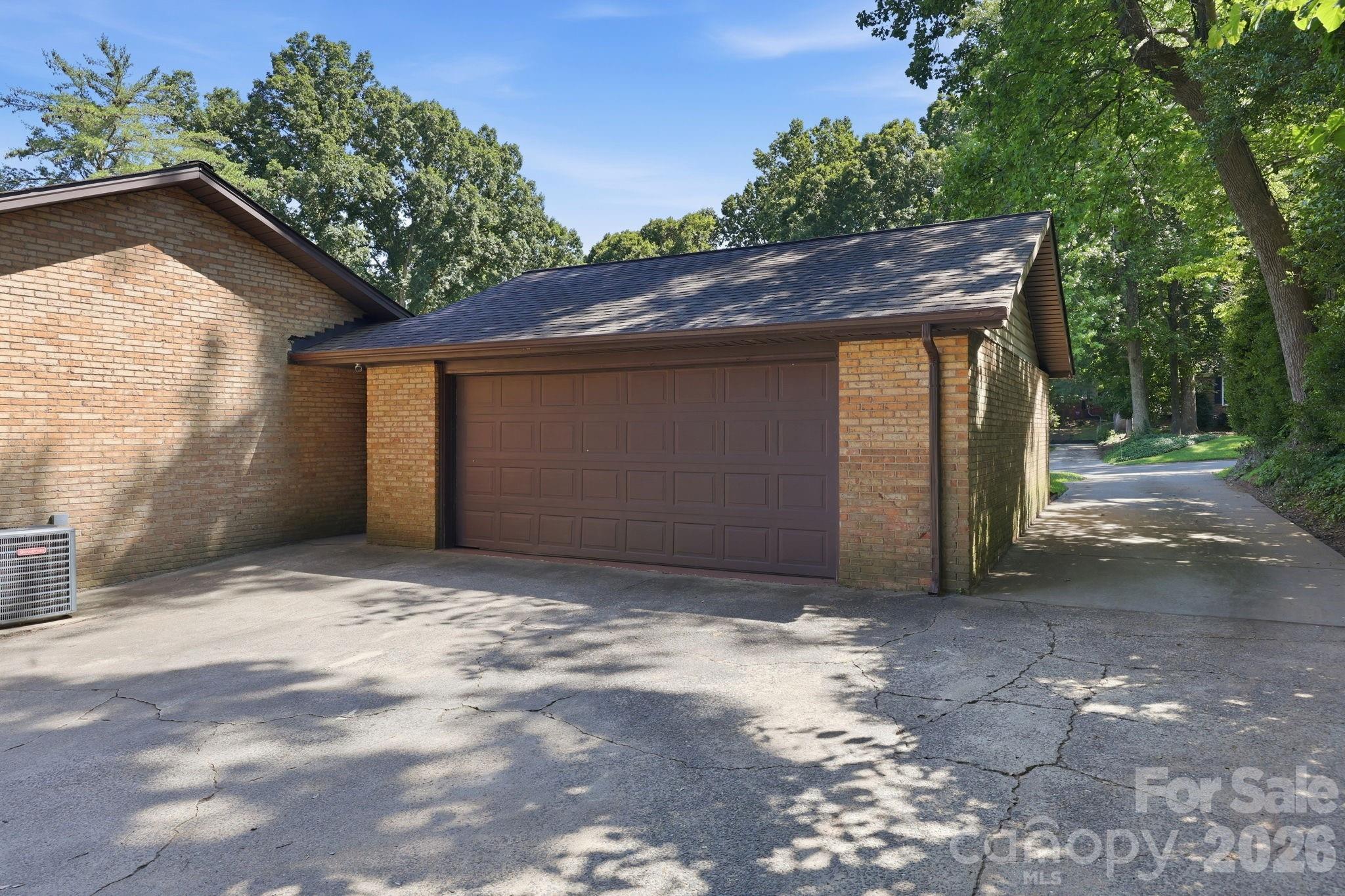 6621 Fair Lawn Road — Charlotte