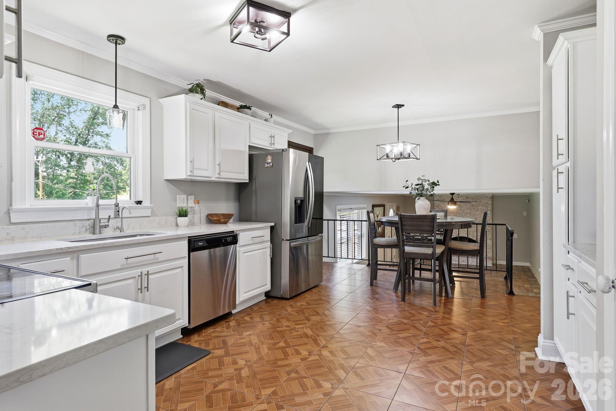 6621 Fair Lawn Road — Charlotte