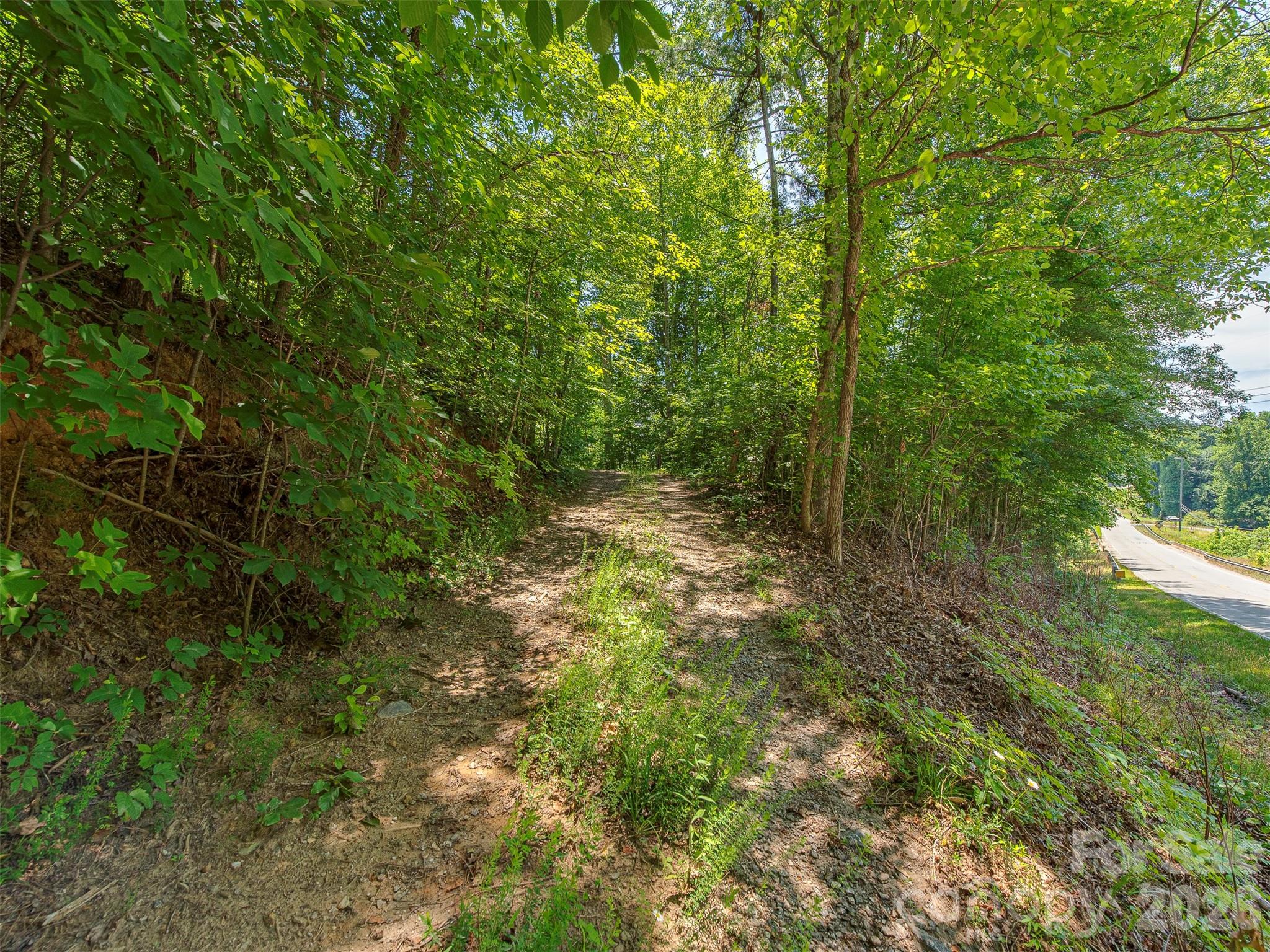3901 Hickory Highway — Statesville