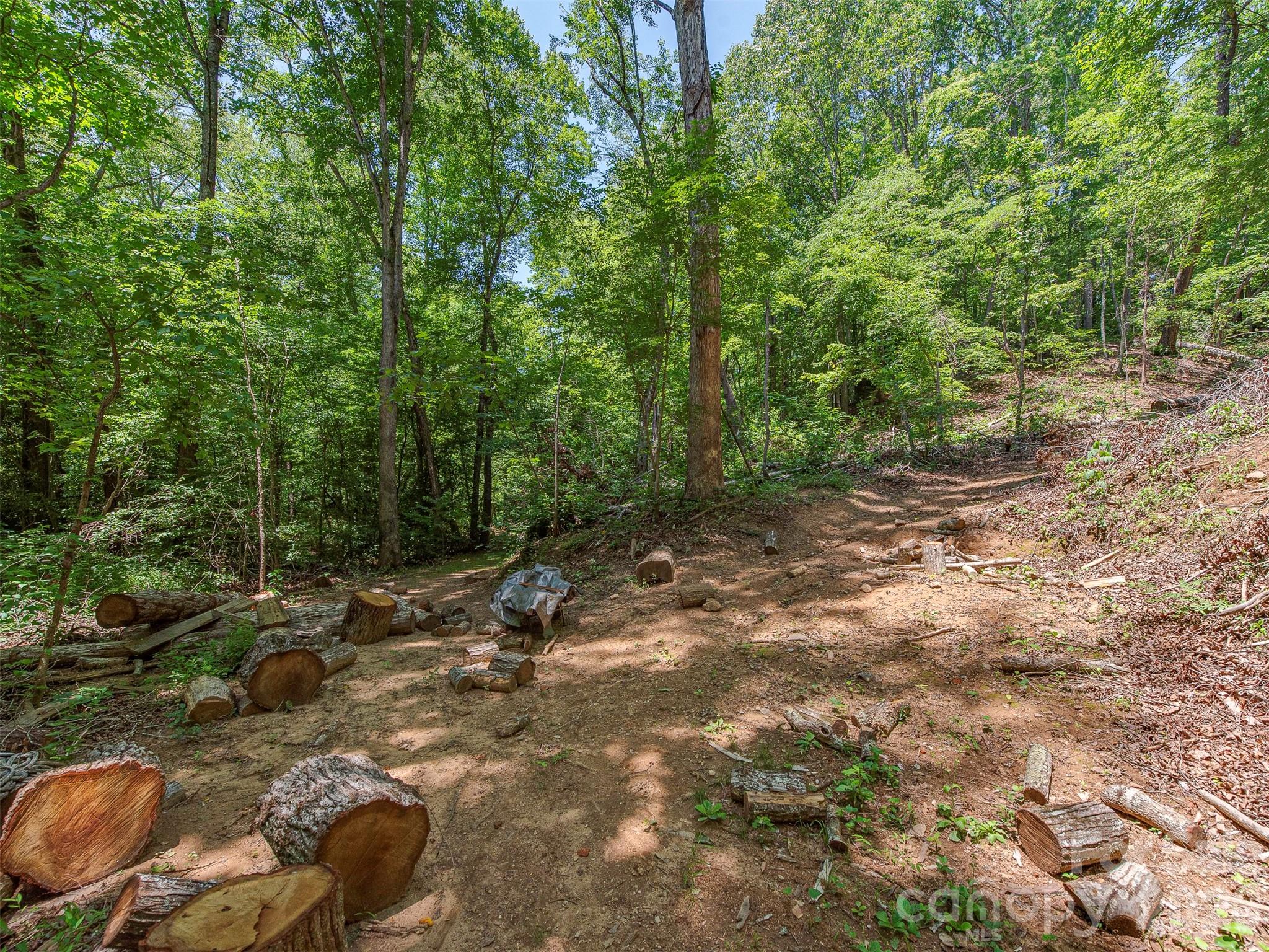 3901 Hickory Highway — Statesville