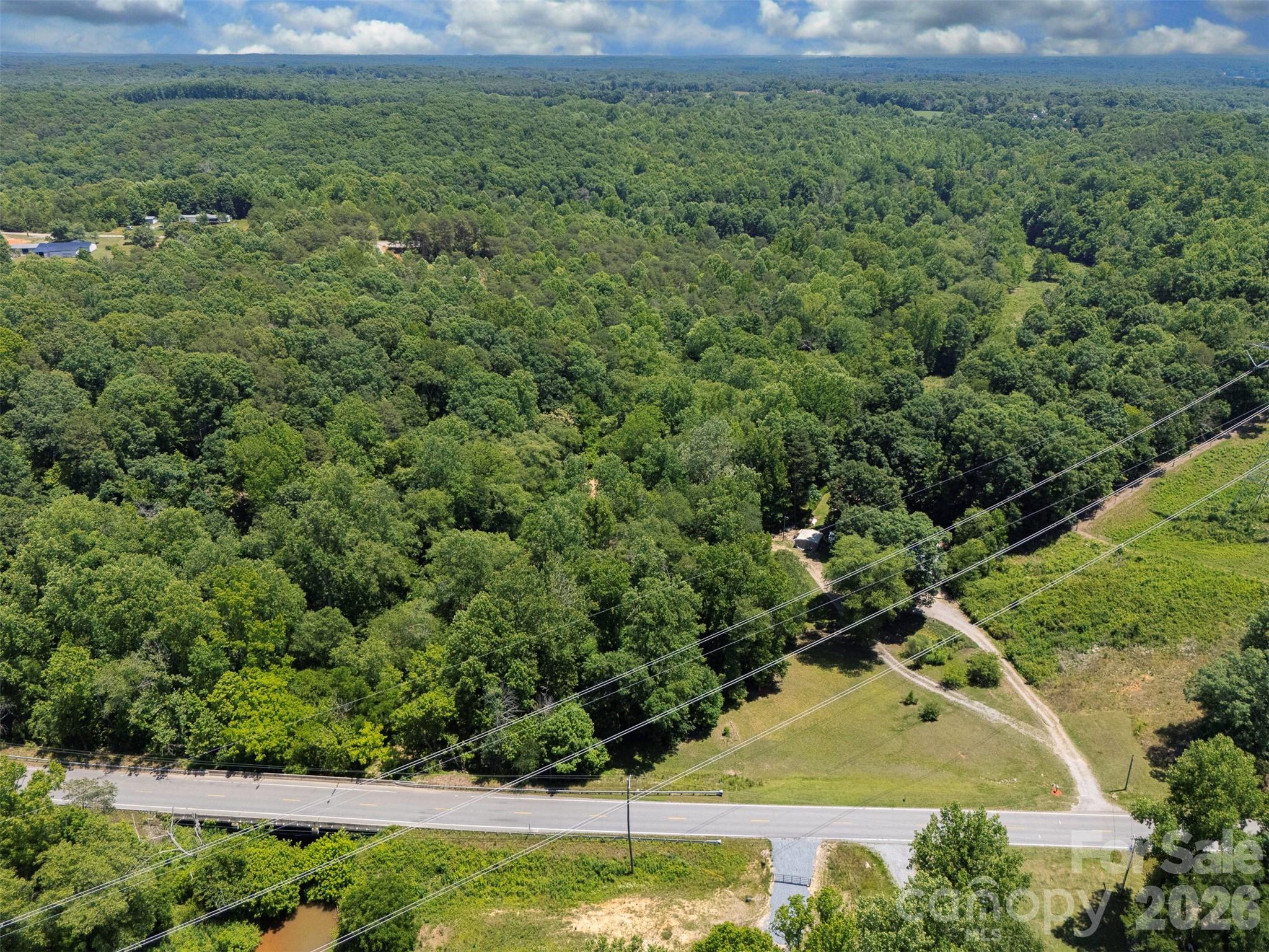 3901 Hickory Highway — Statesville
