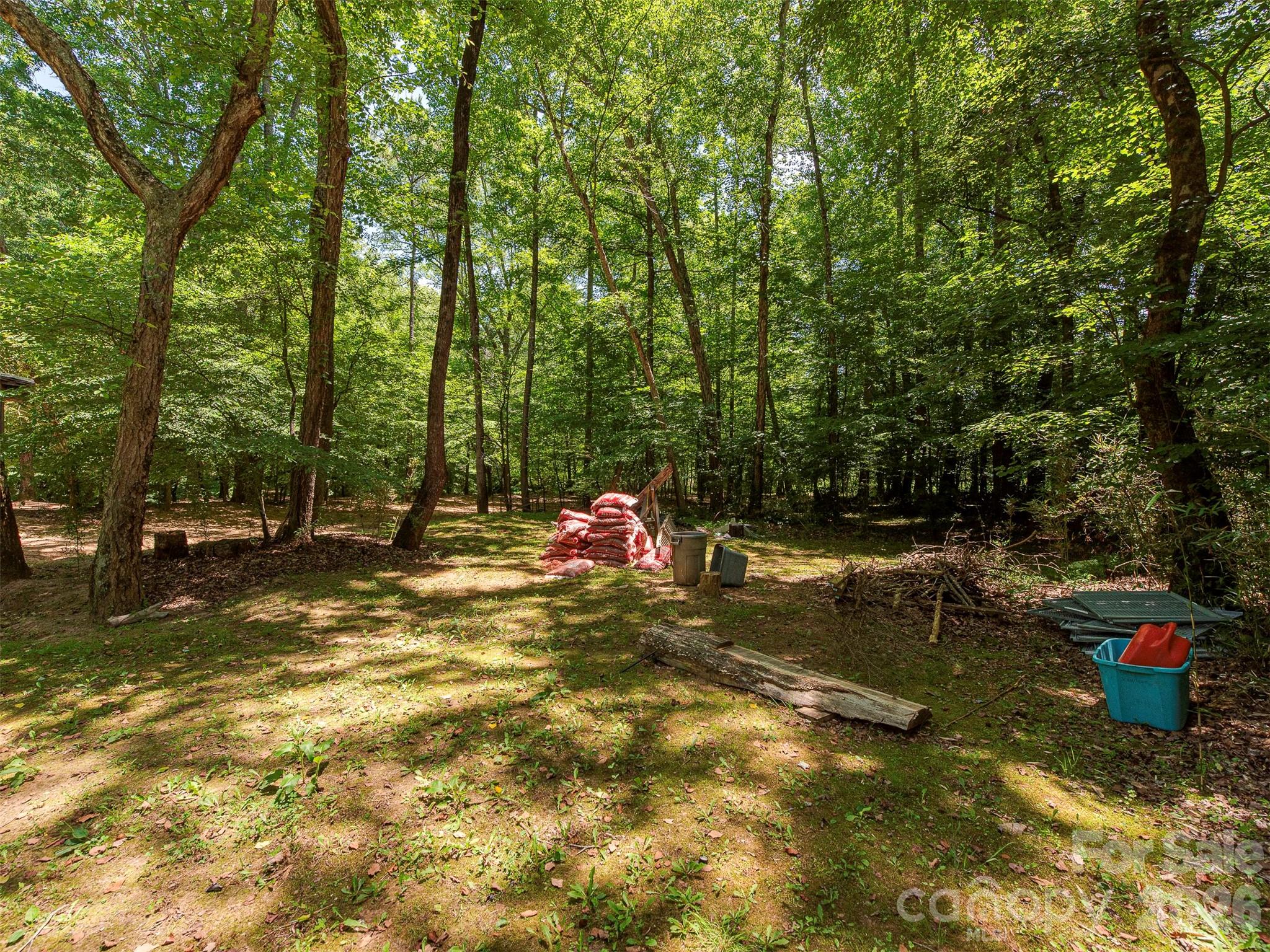 3901 Hickory Highway — Statesville