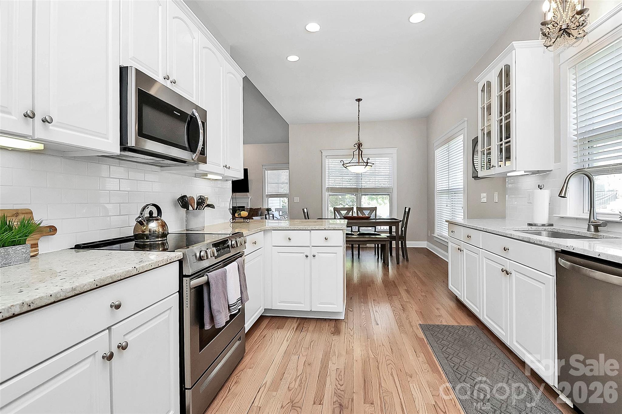 366 Shoreline Parkway — Tega Cay