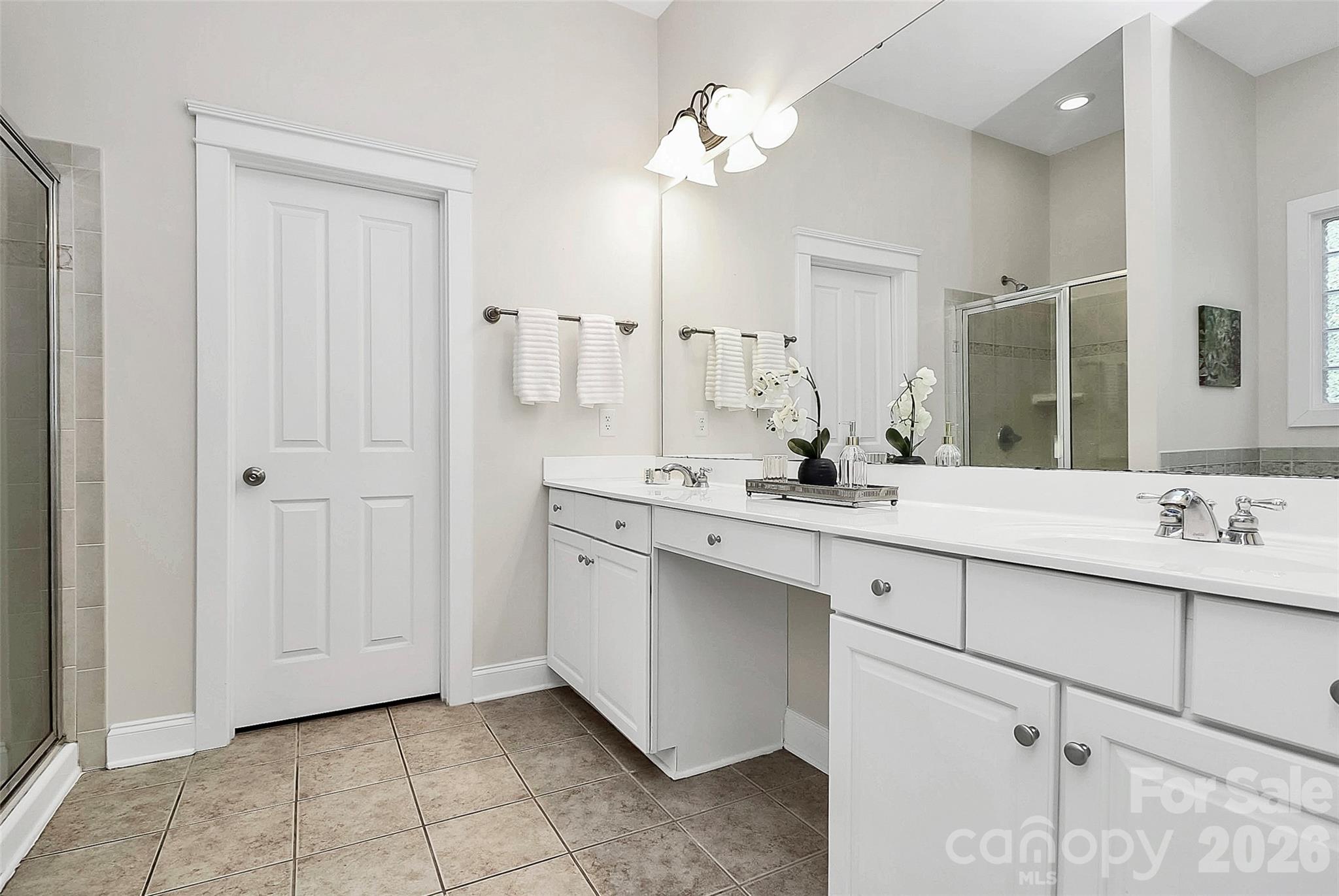 366 Shoreline Parkway — Tega Cay