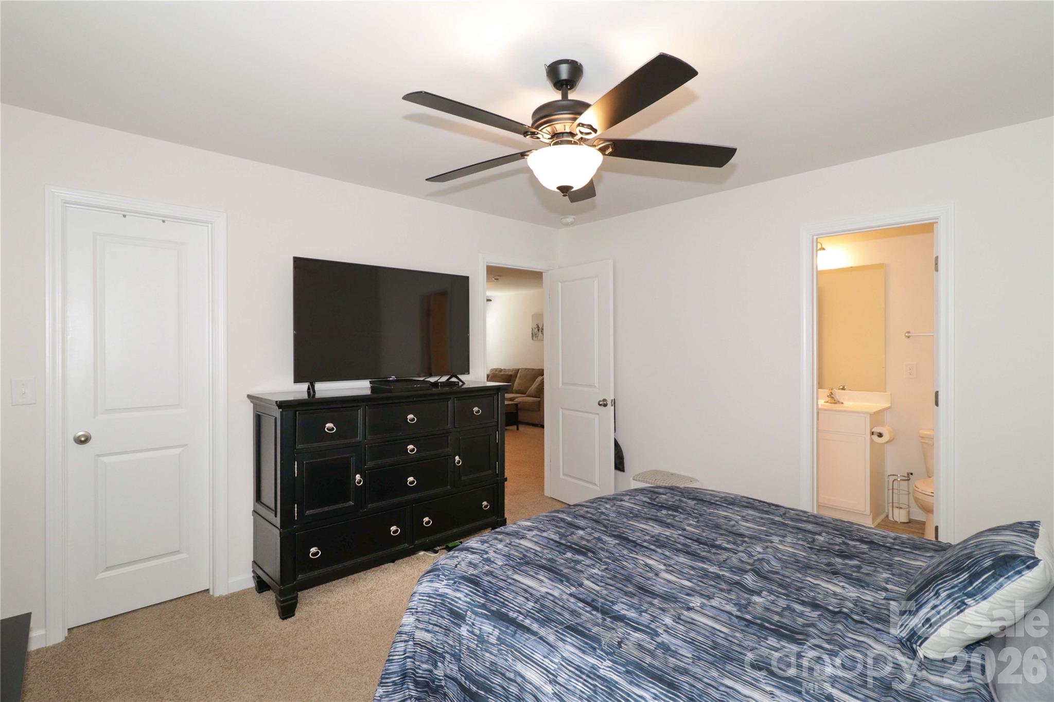 124 Kingsway Drive — Mooresville