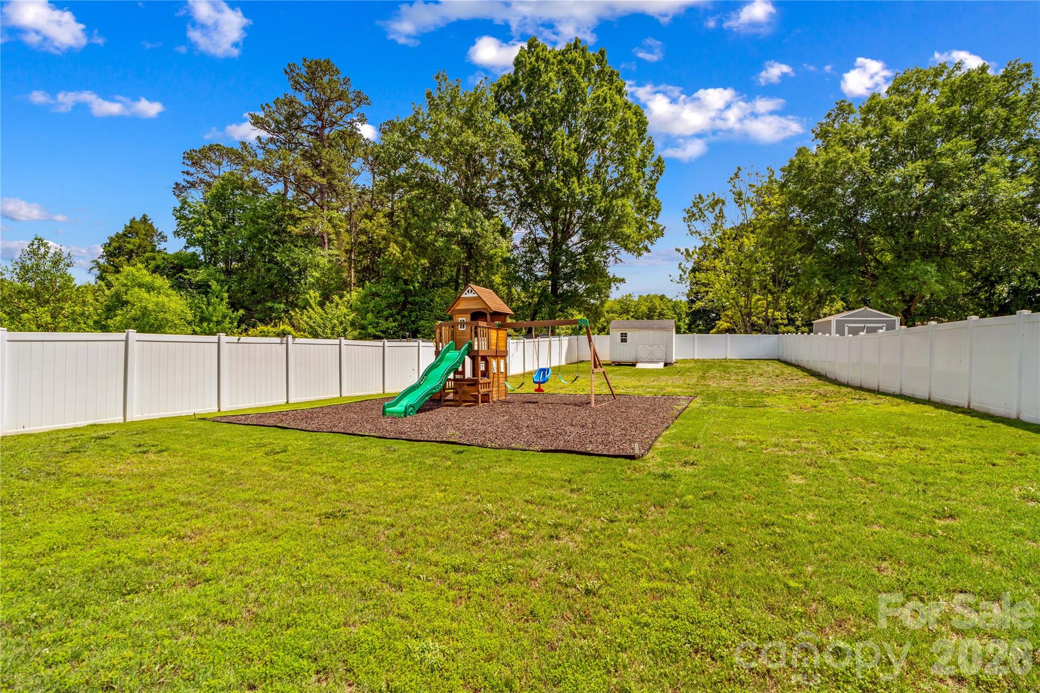124 Kingsway Drive — Mooresville