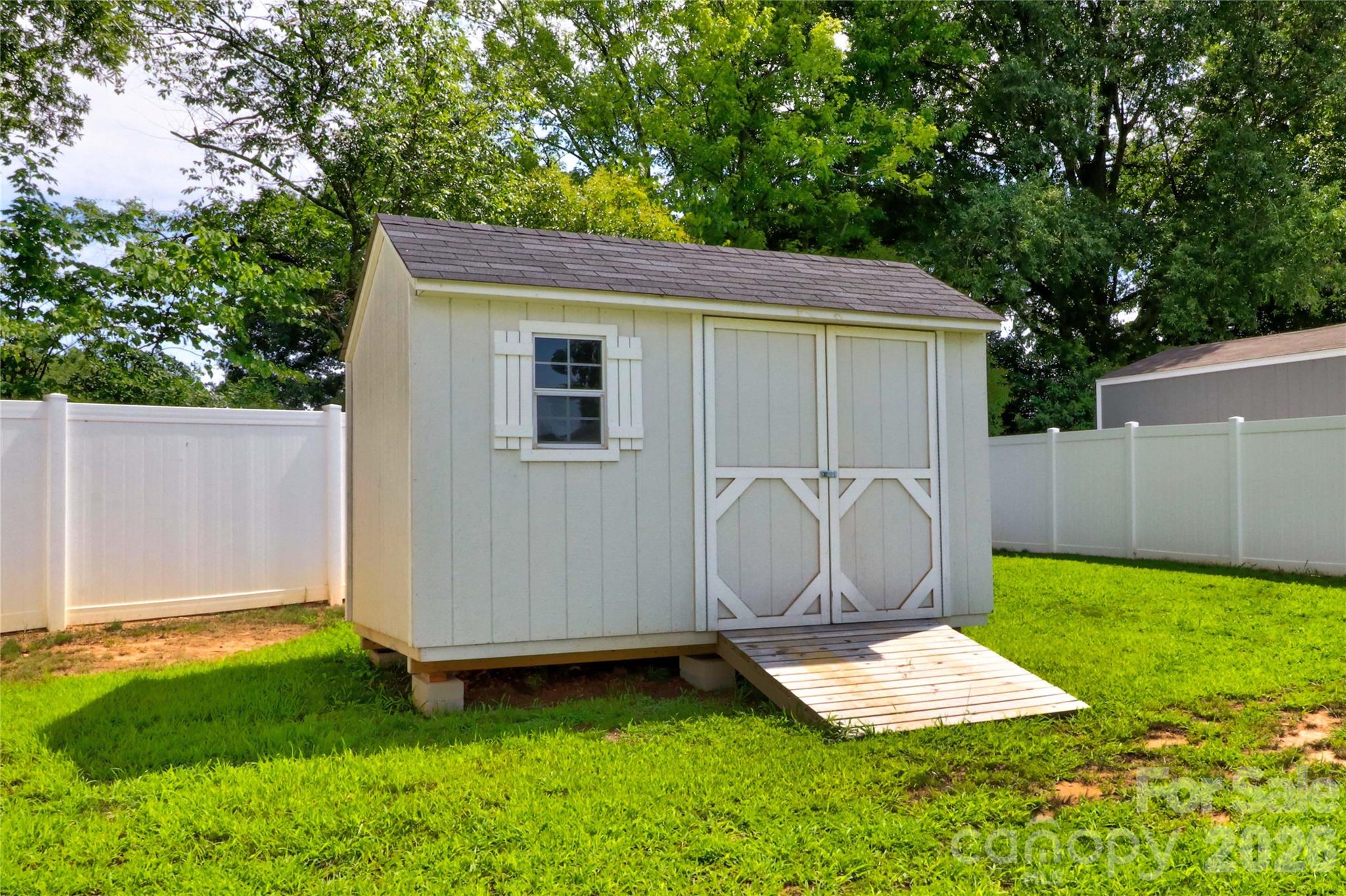 124 Kingsway Drive — Mooresville