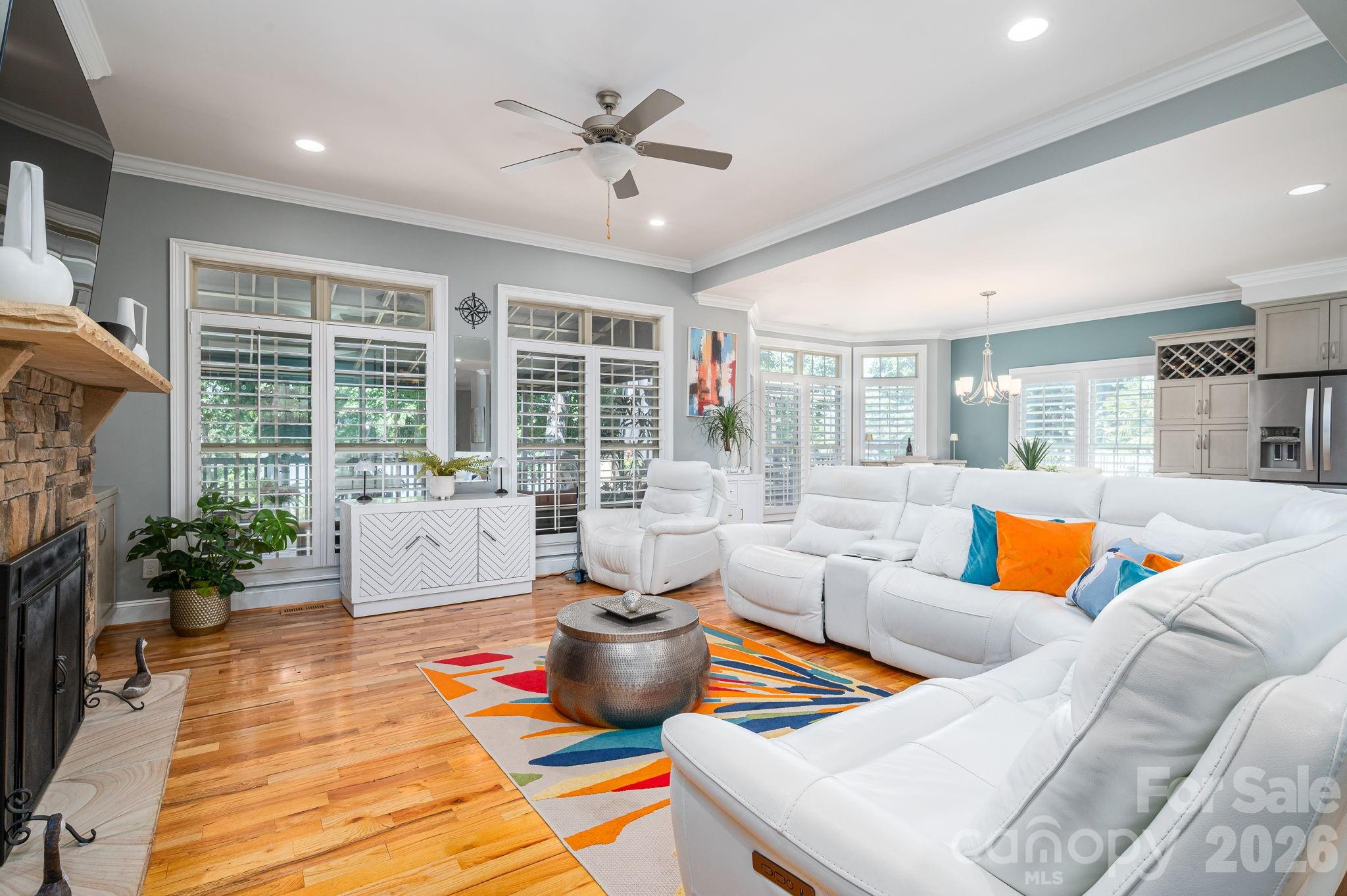 1017 Peninsula Drive — Belmont