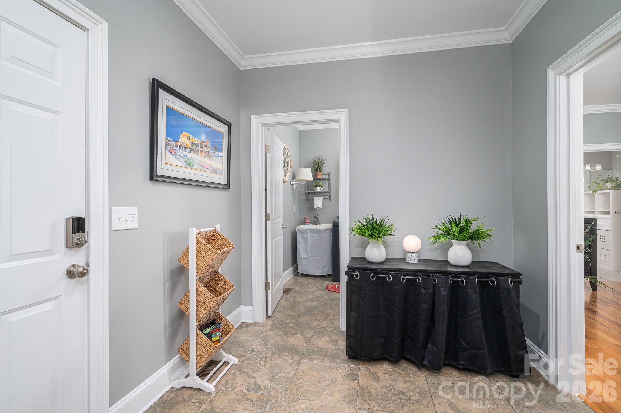 1017 Peninsula Drive — Belmont