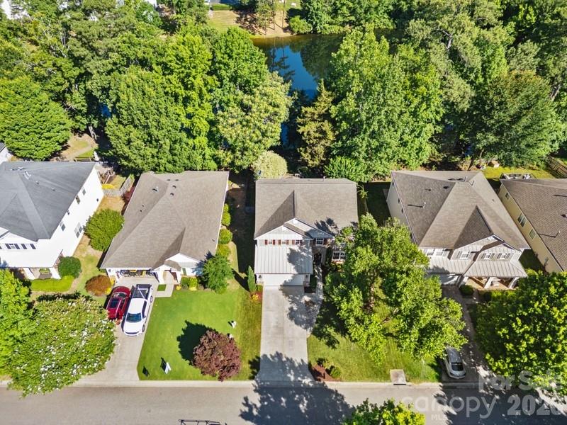 132 Rose Tree Lane — Fort Mill