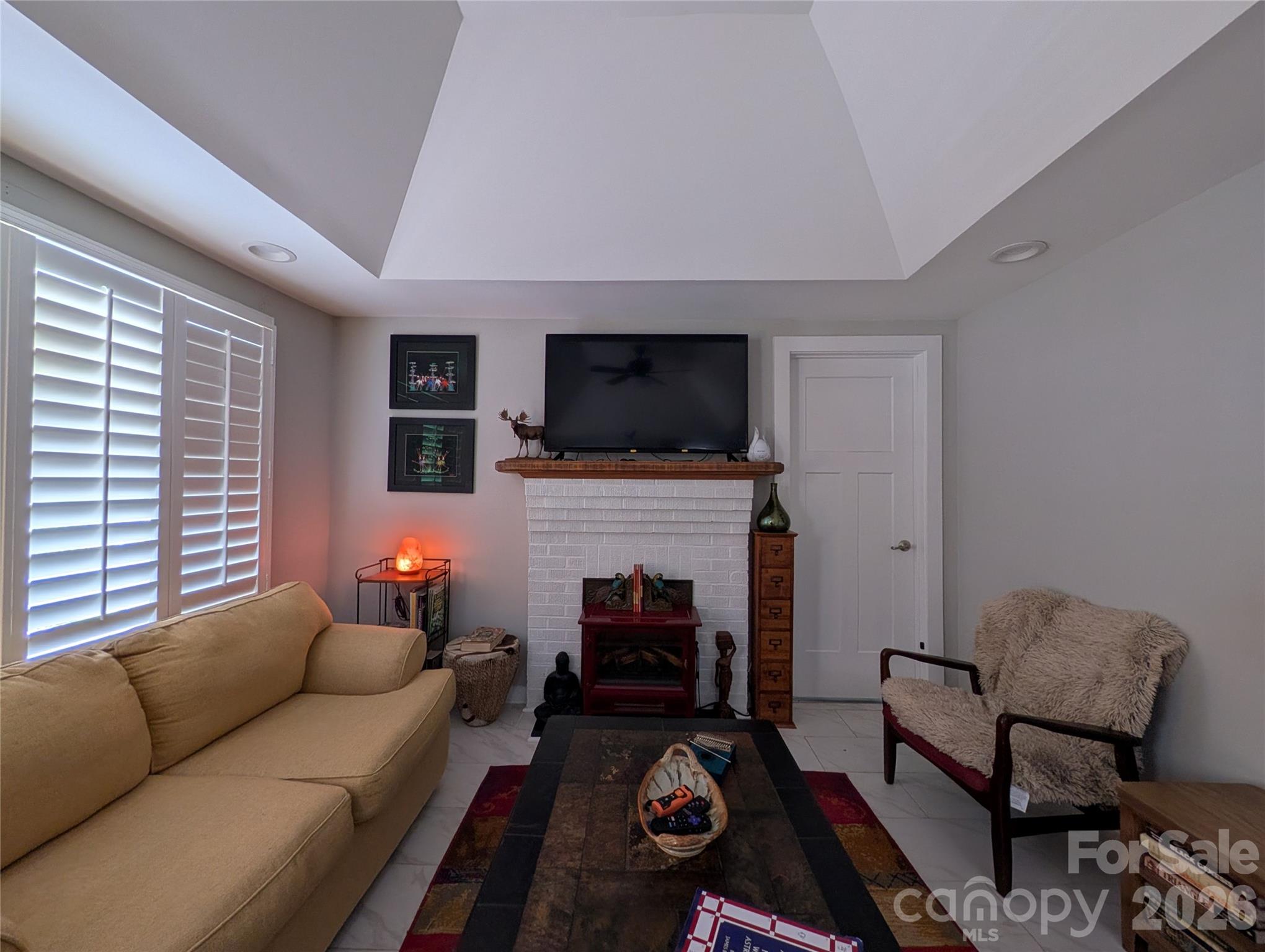 261 Broad Drive SW — Concord