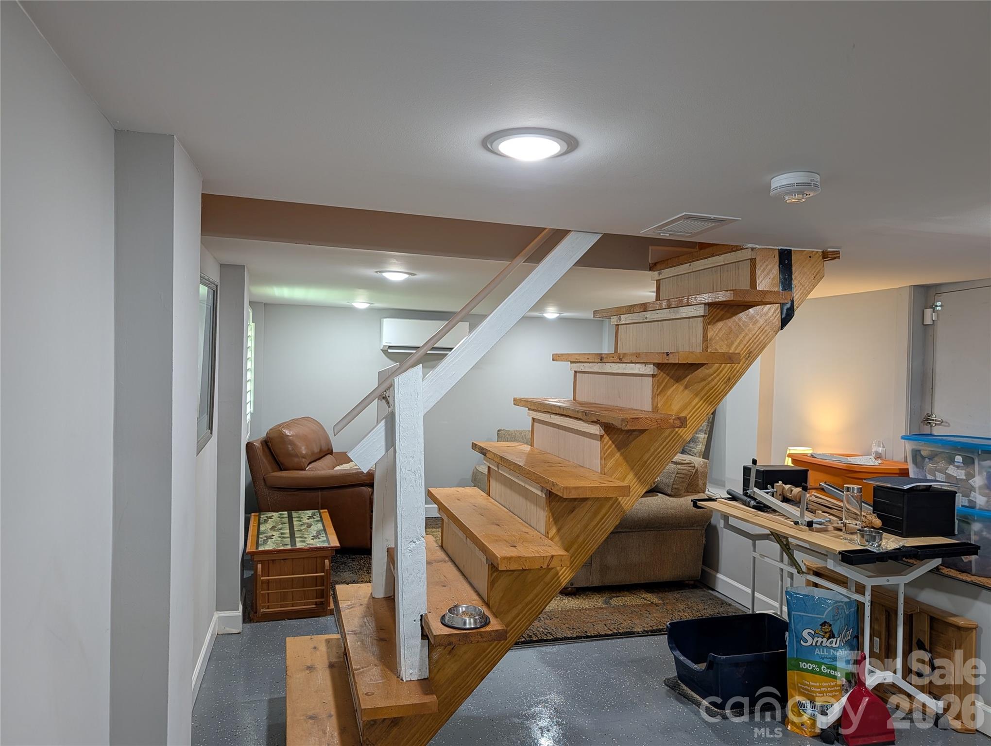261 Broad Drive SW — Concord