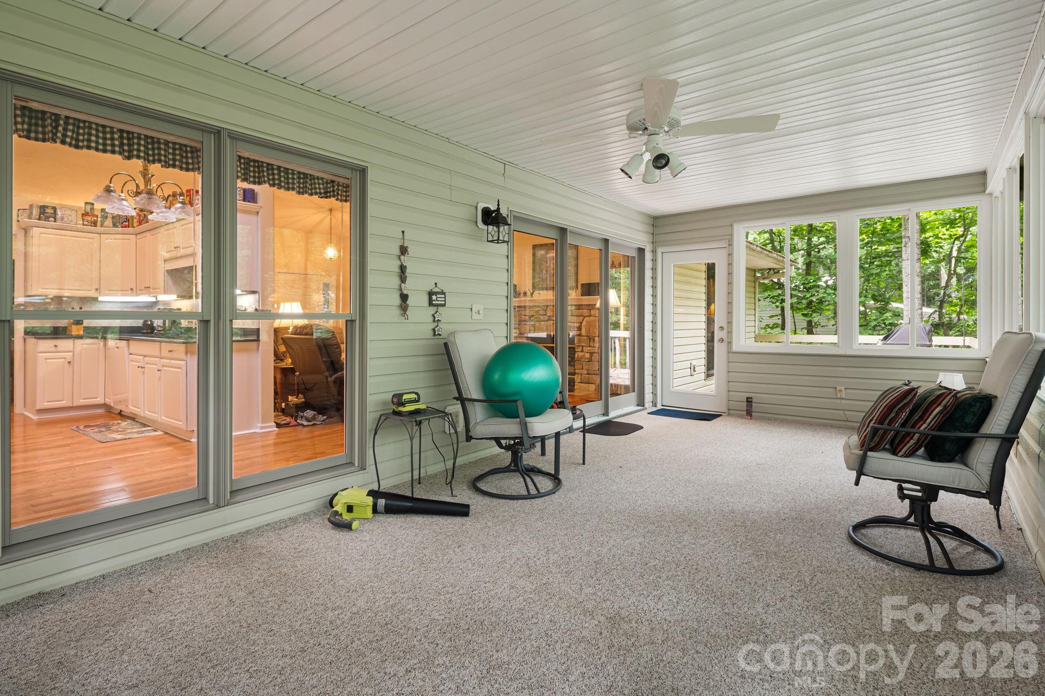 1851 Riverview Court — Hendersonville