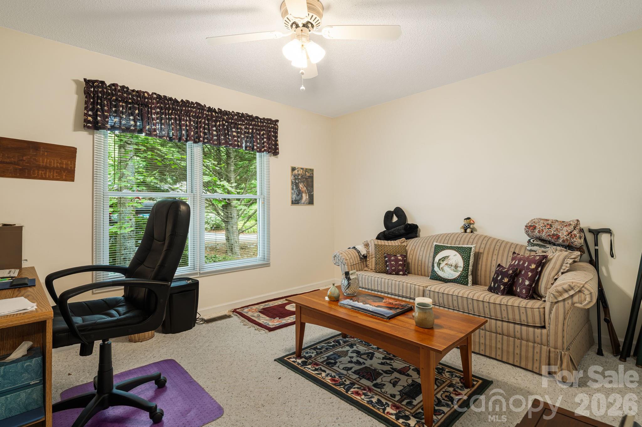 1851 Riverview Court — Hendersonville
