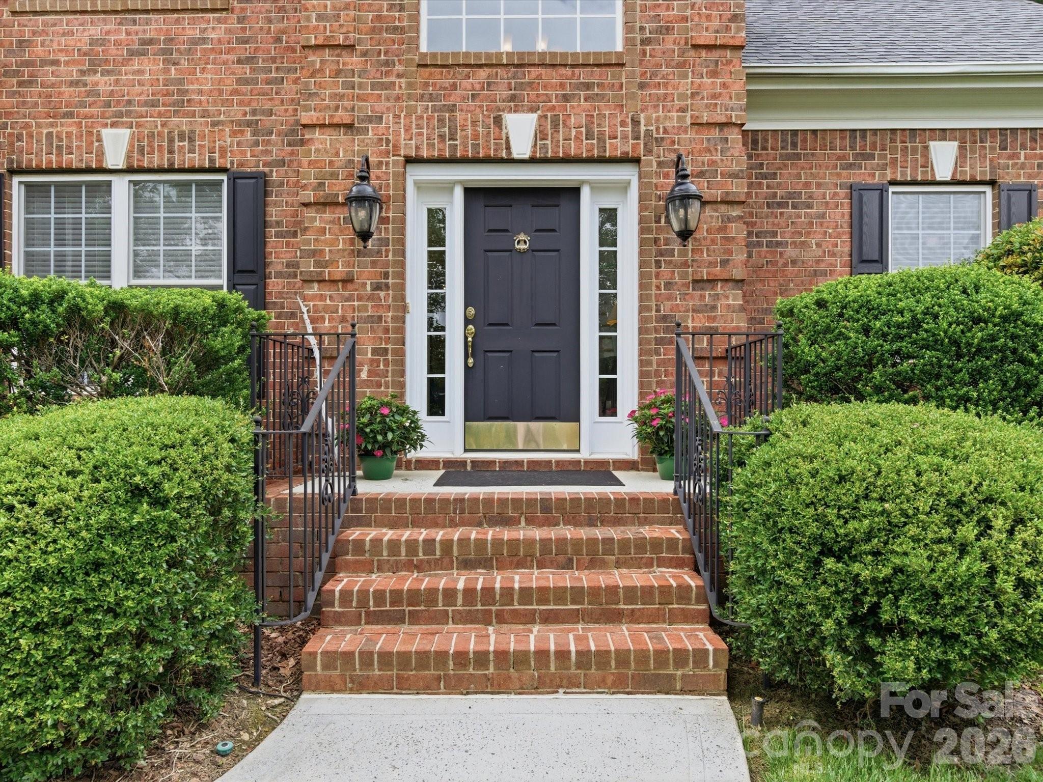 8404 Denholme Drive — Waxhaw