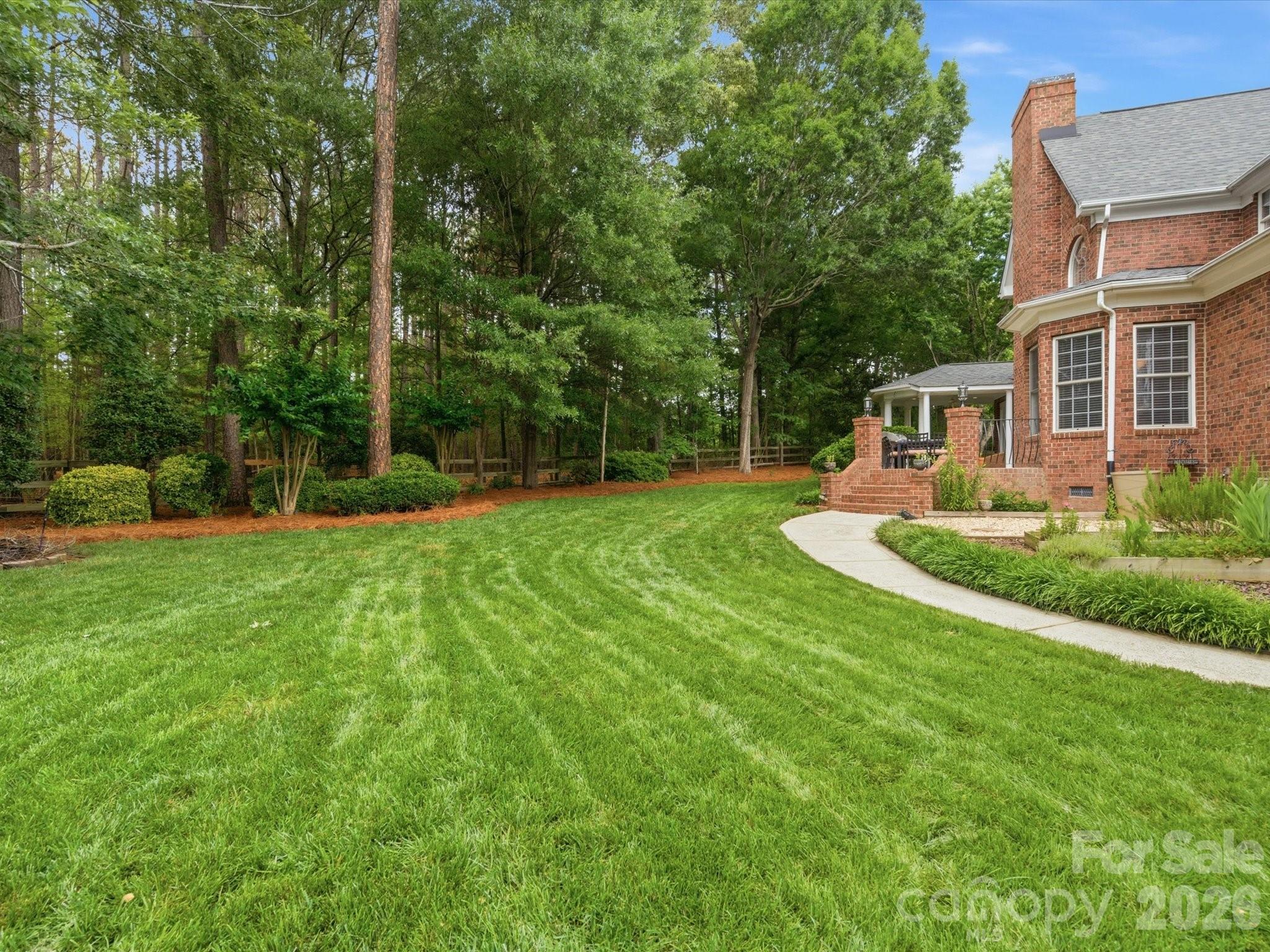 8404 Denholme Drive — Waxhaw