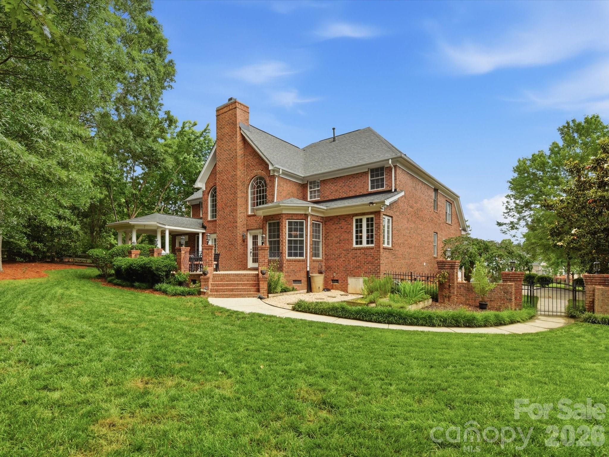 8404 Denholme Drive — Waxhaw