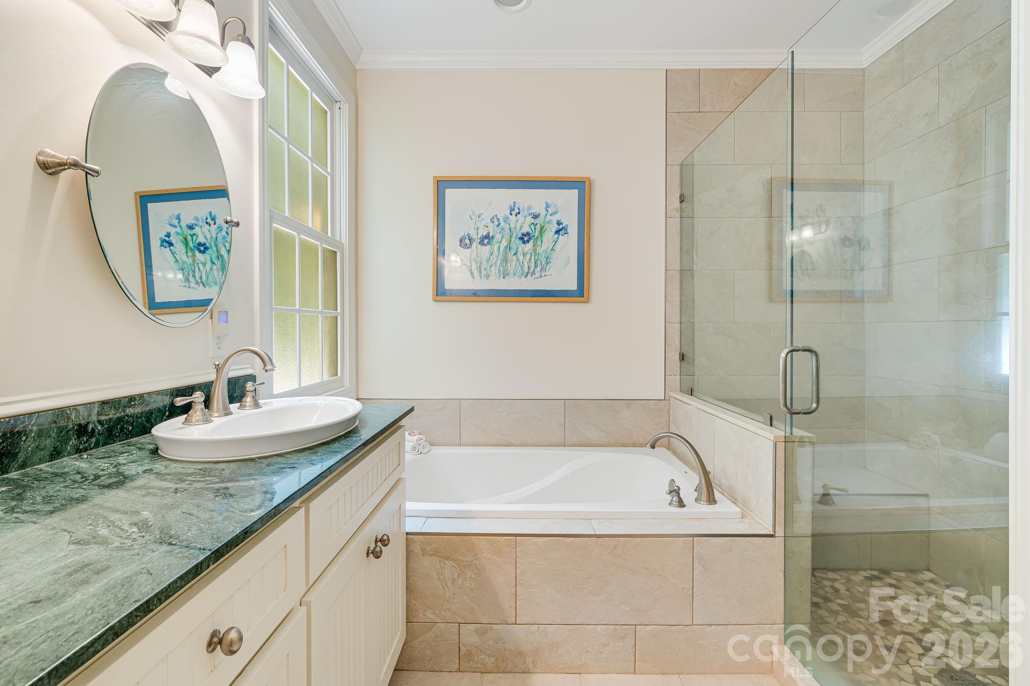 335 Daylily Drive — Hendersonville