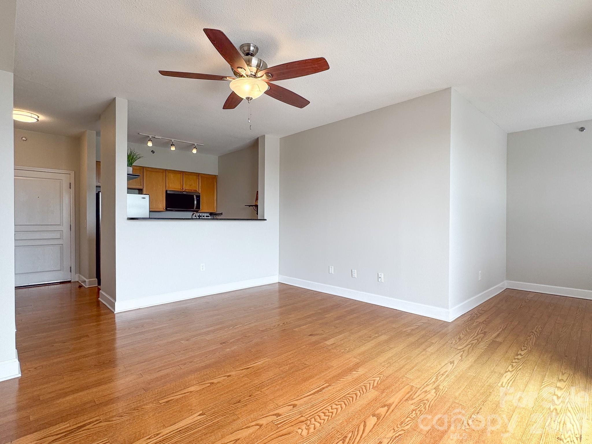 1315 East Boulevard #814 — Charlotte