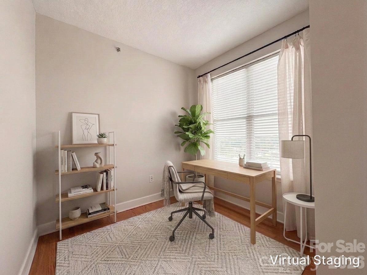 1315 East Boulevard #814 — Charlotte