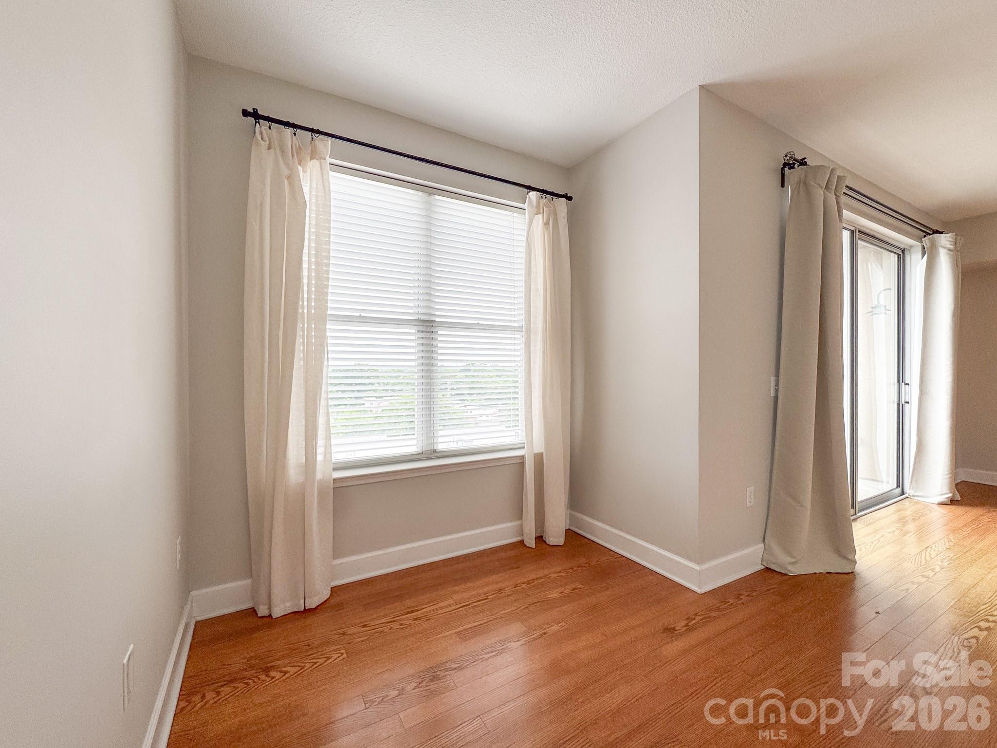 1315 East Boulevard #814 — Charlotte