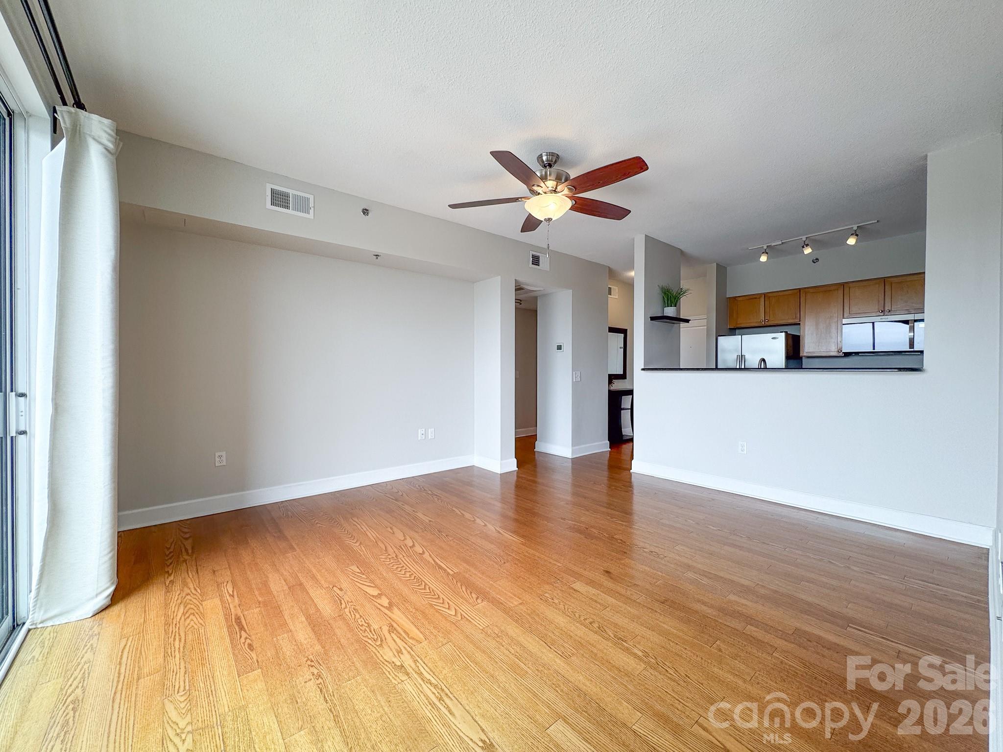 1315 East Boulevard #814 — Charlotte