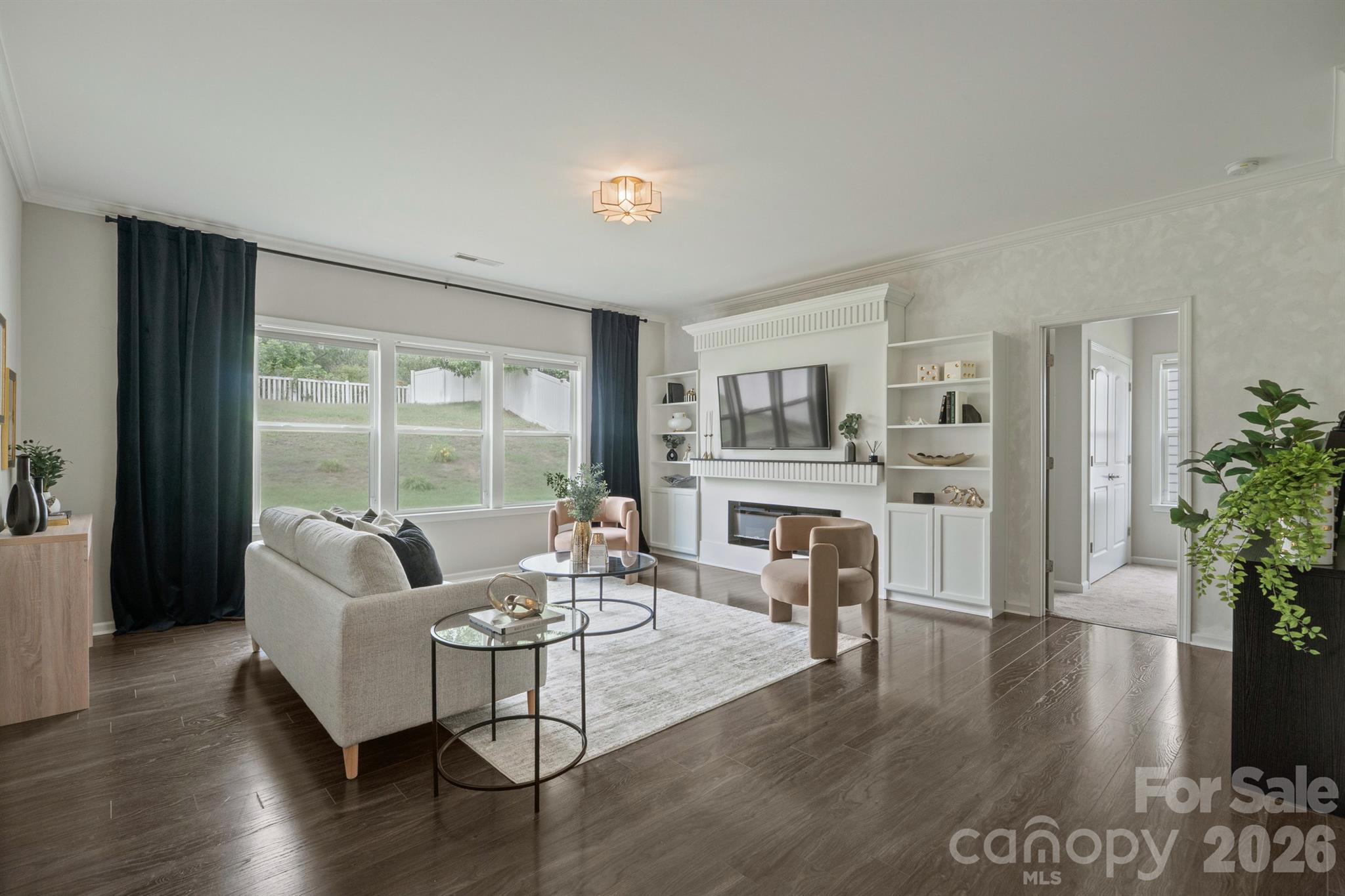 4015 Huntley Glen Drive — Pineville