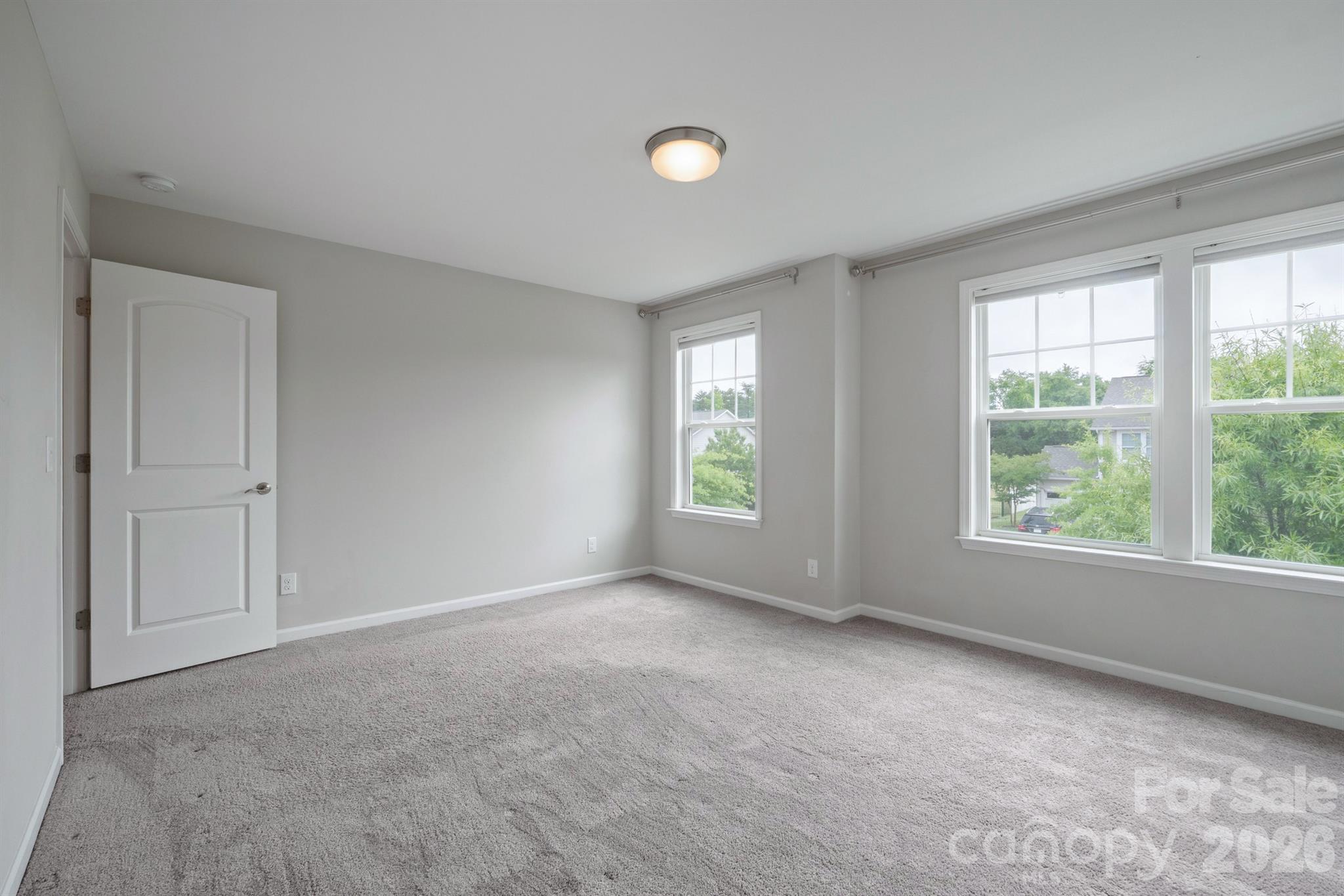 4015 Huntley Glen Drive — Pineville