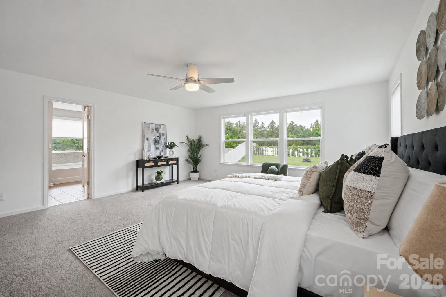 4015 Huntley Glen Drive — Pineville