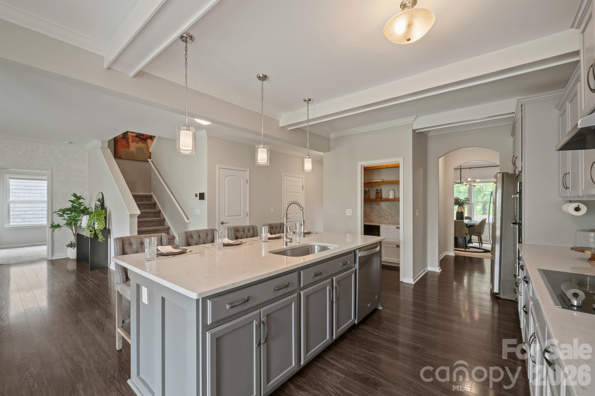 4015 Huntley Glen Drive — Pineville
