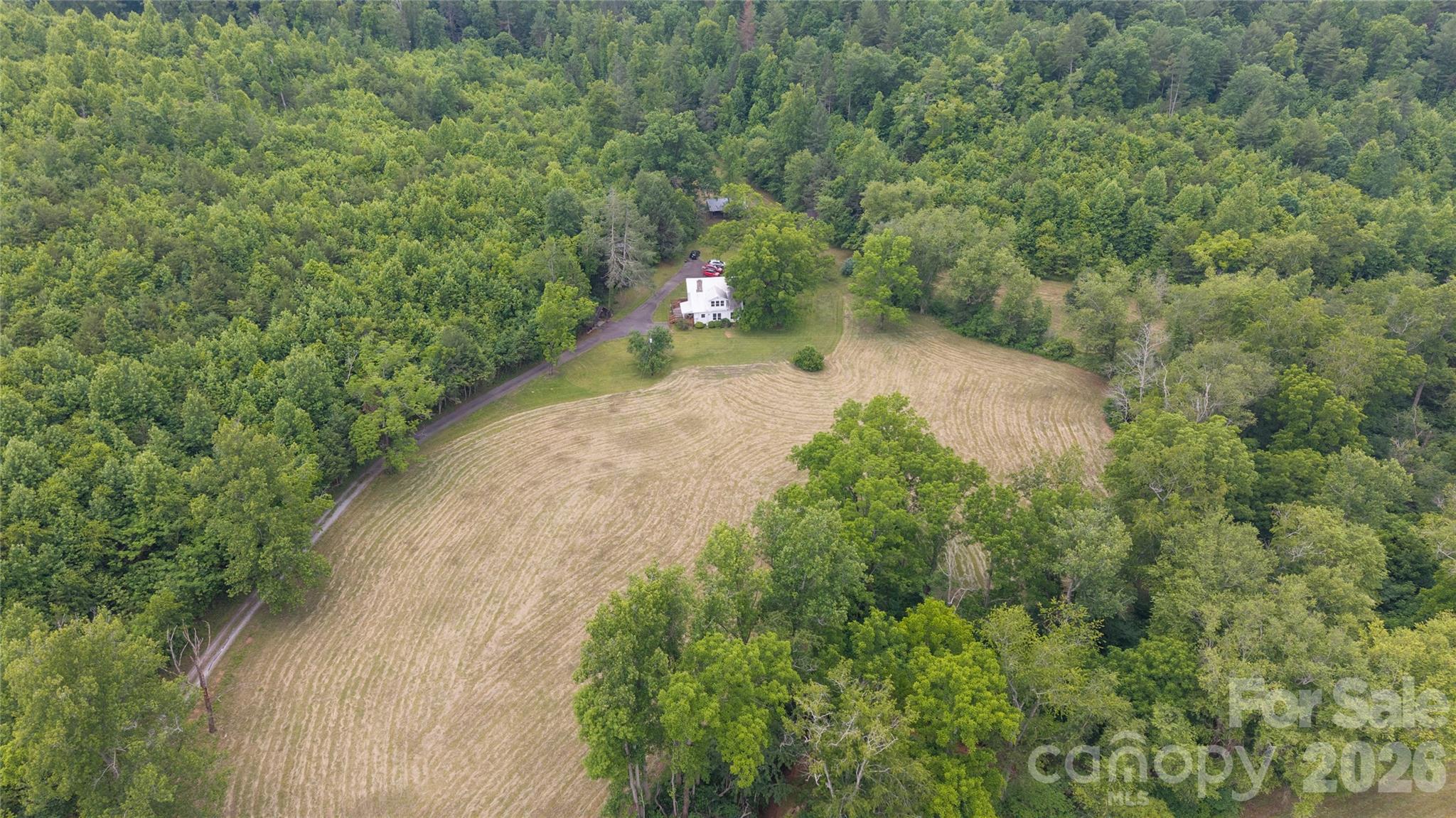 1511 Millers Creek Road — Lenoir