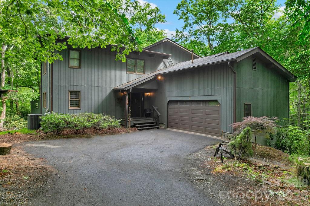 118 Little Bear Lane — Pisgah Forest