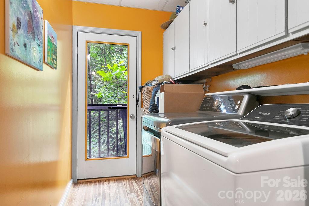 118 Little Bear Lane — Pisgah Forest