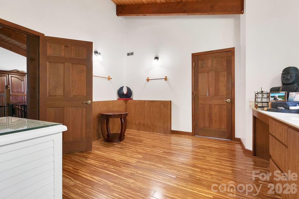 118 Little Bear Lane — Pisgah Forest