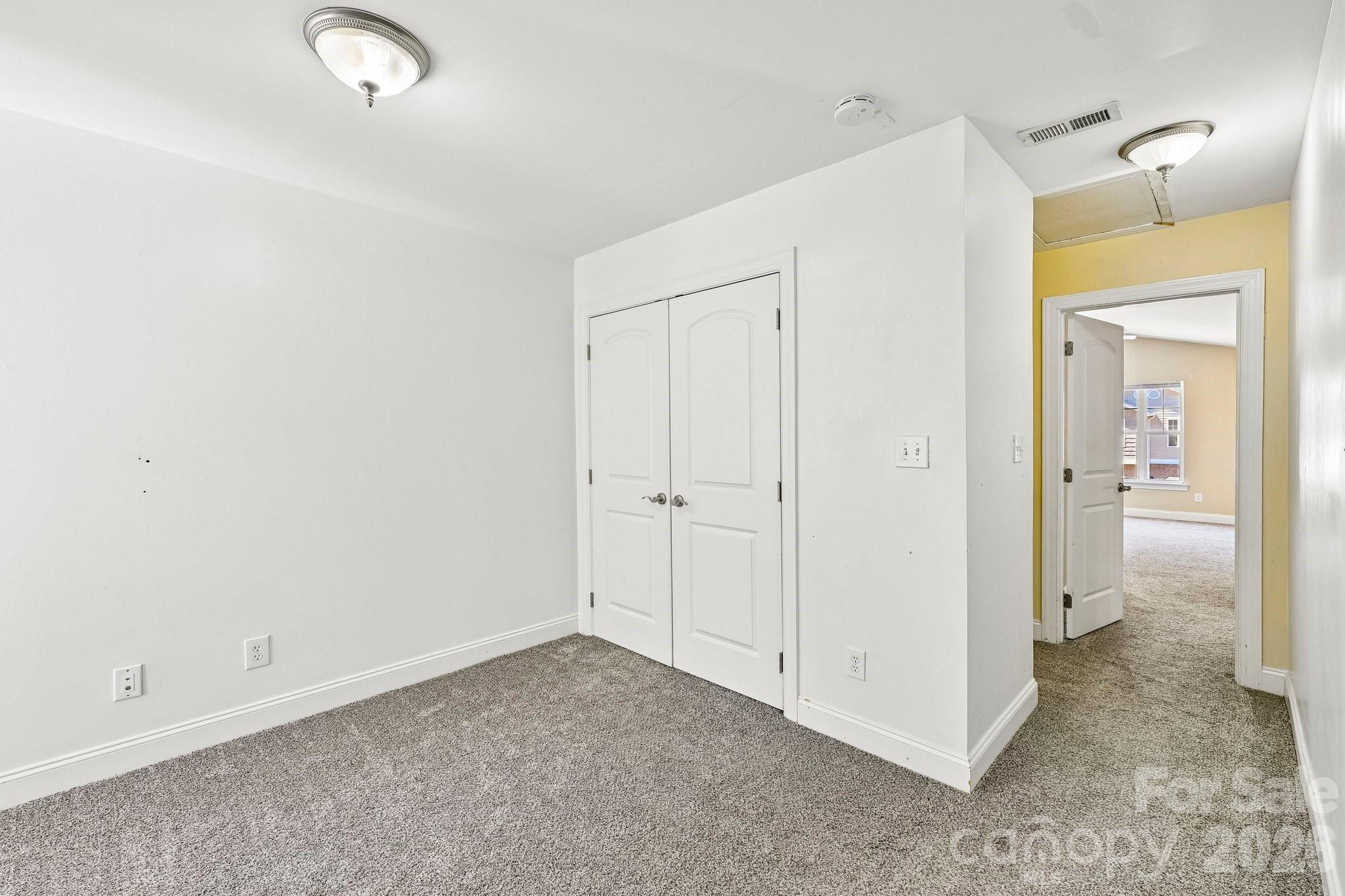 109 Sherman Oaks Lane — Mooresville