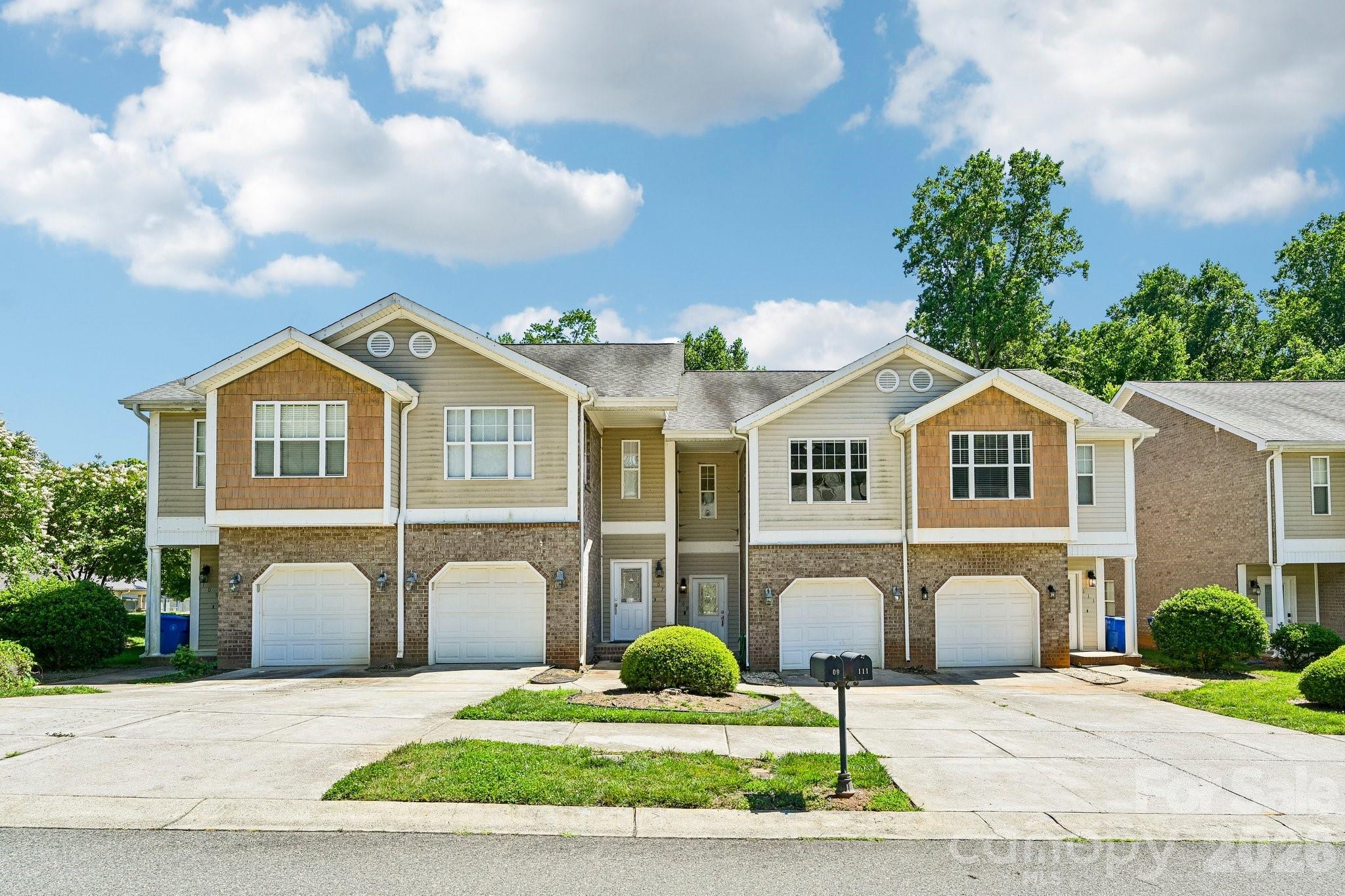 109 Sherman Oaks Lane — Mooresville