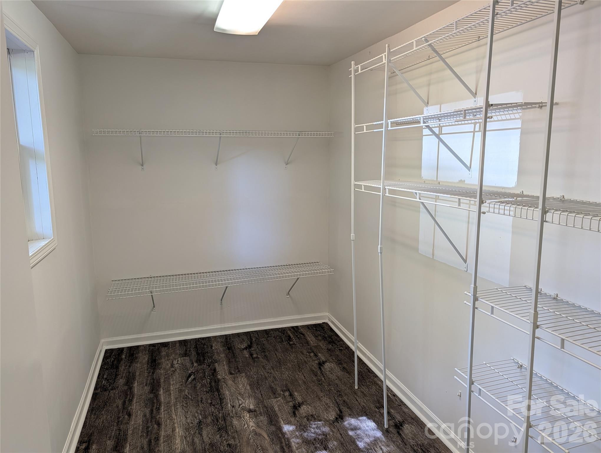 3822 Newhall Drive NW — Conover