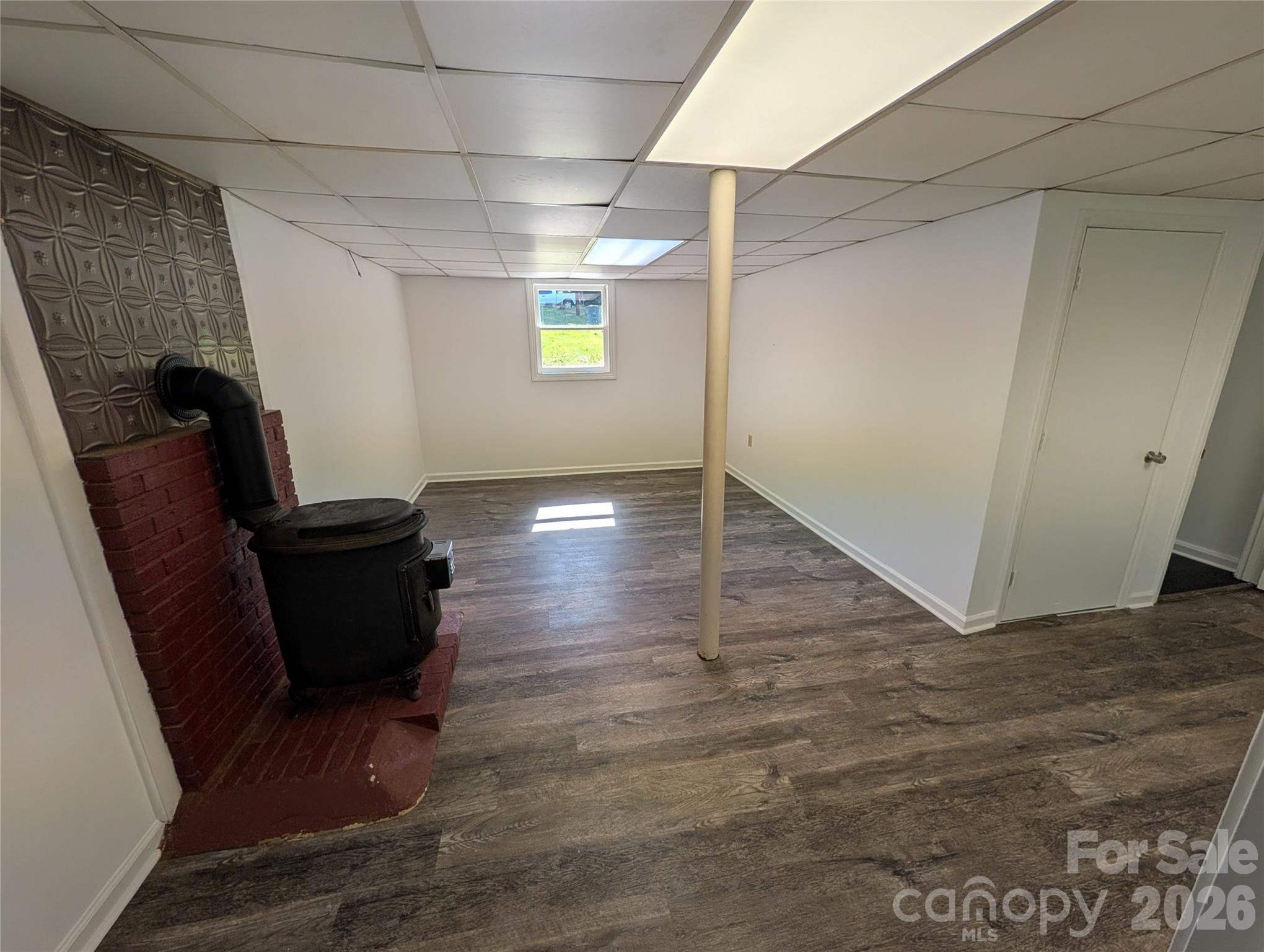 3822 Newhall Drive NW — Conover