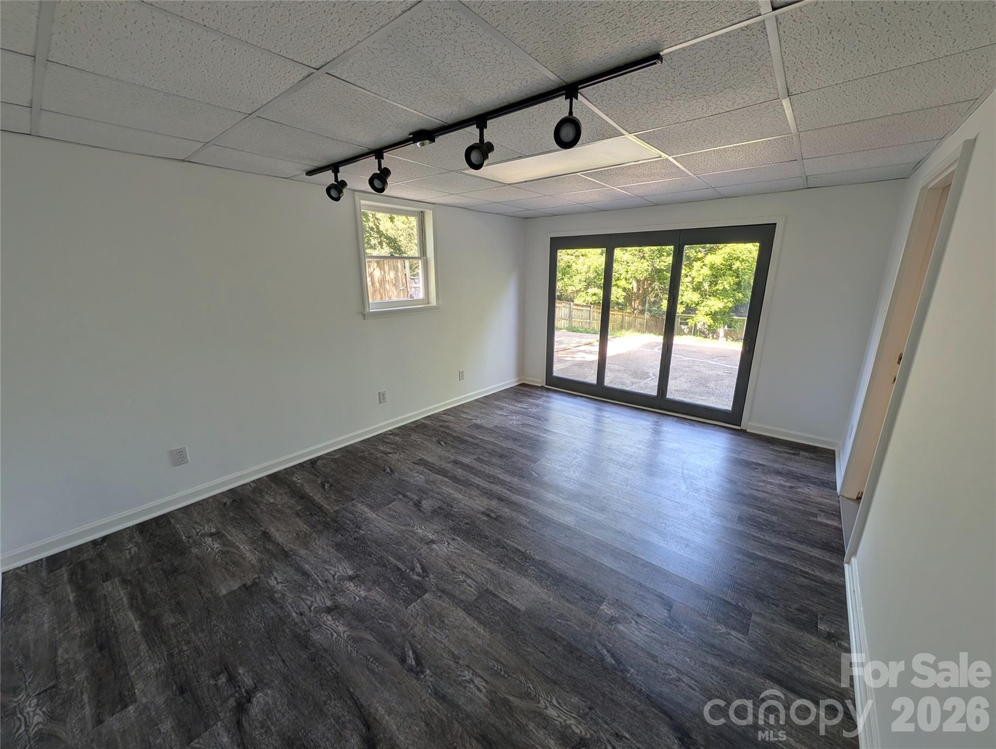3822 Newhall Drive NW — Conover