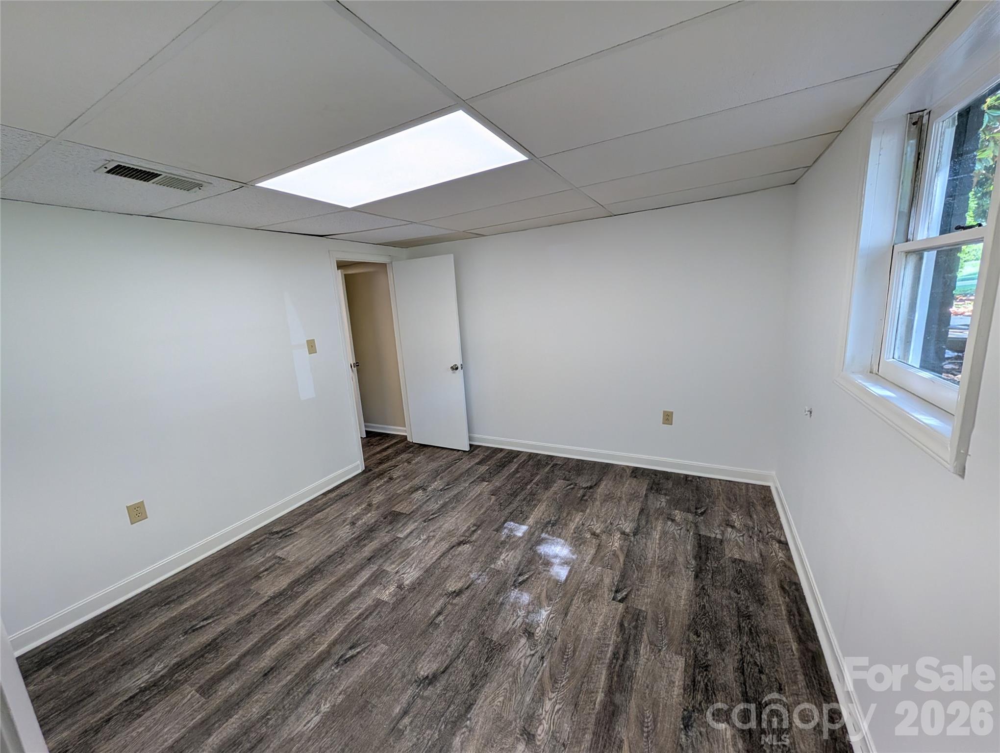 3822 Newhall Drive NW — Conover