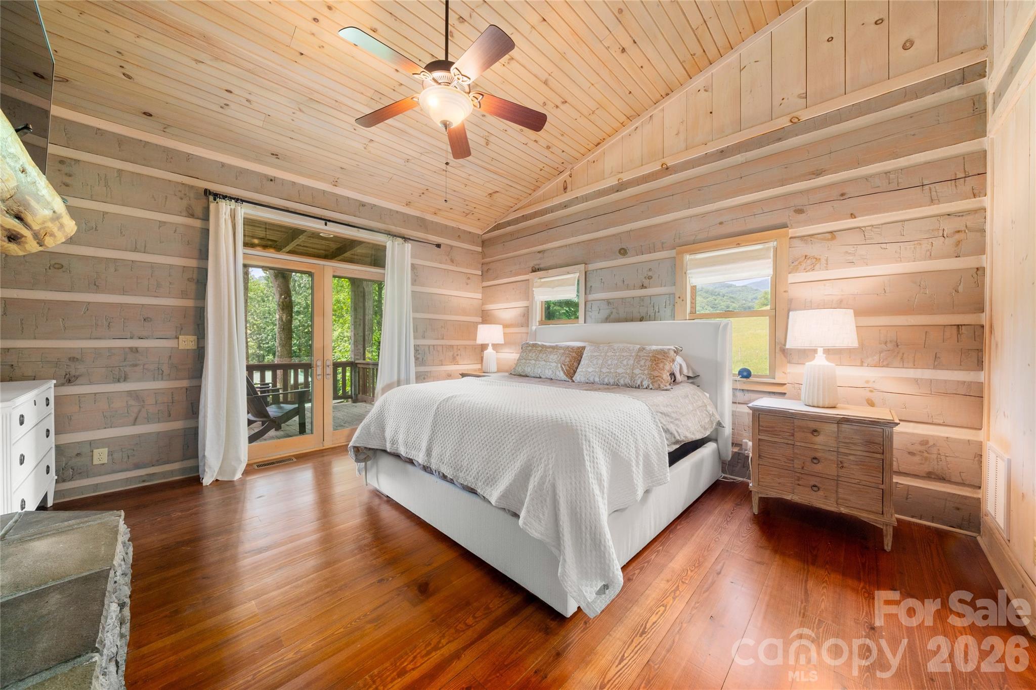 170 Cradling Cove — Waynesville