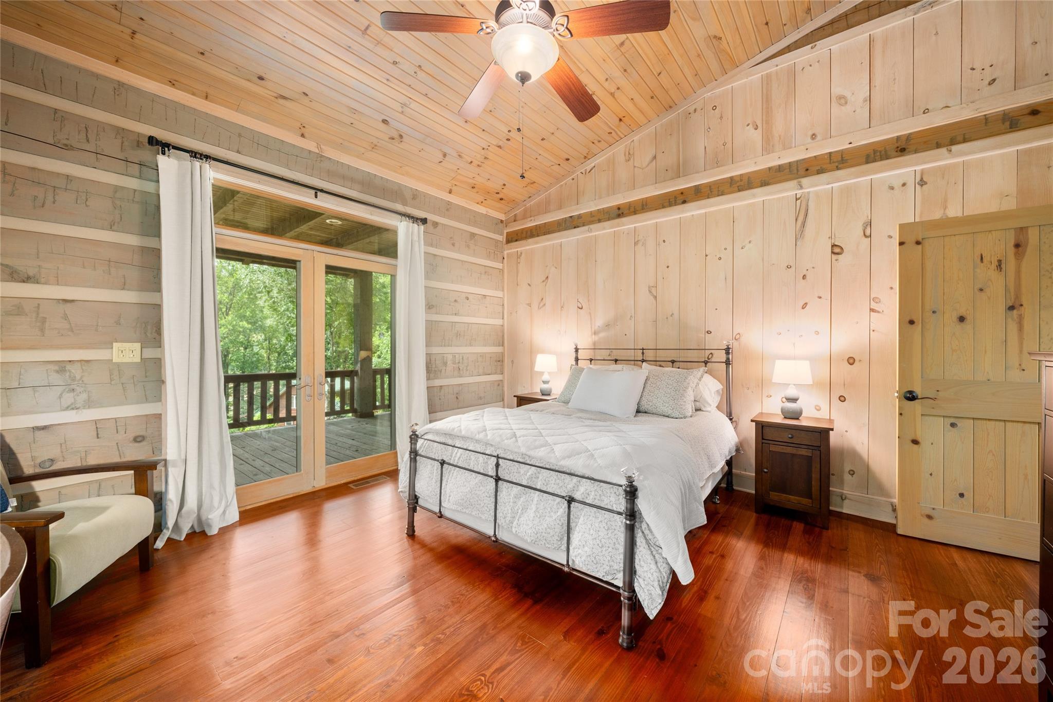 170 Cradling Cove — Waynesville