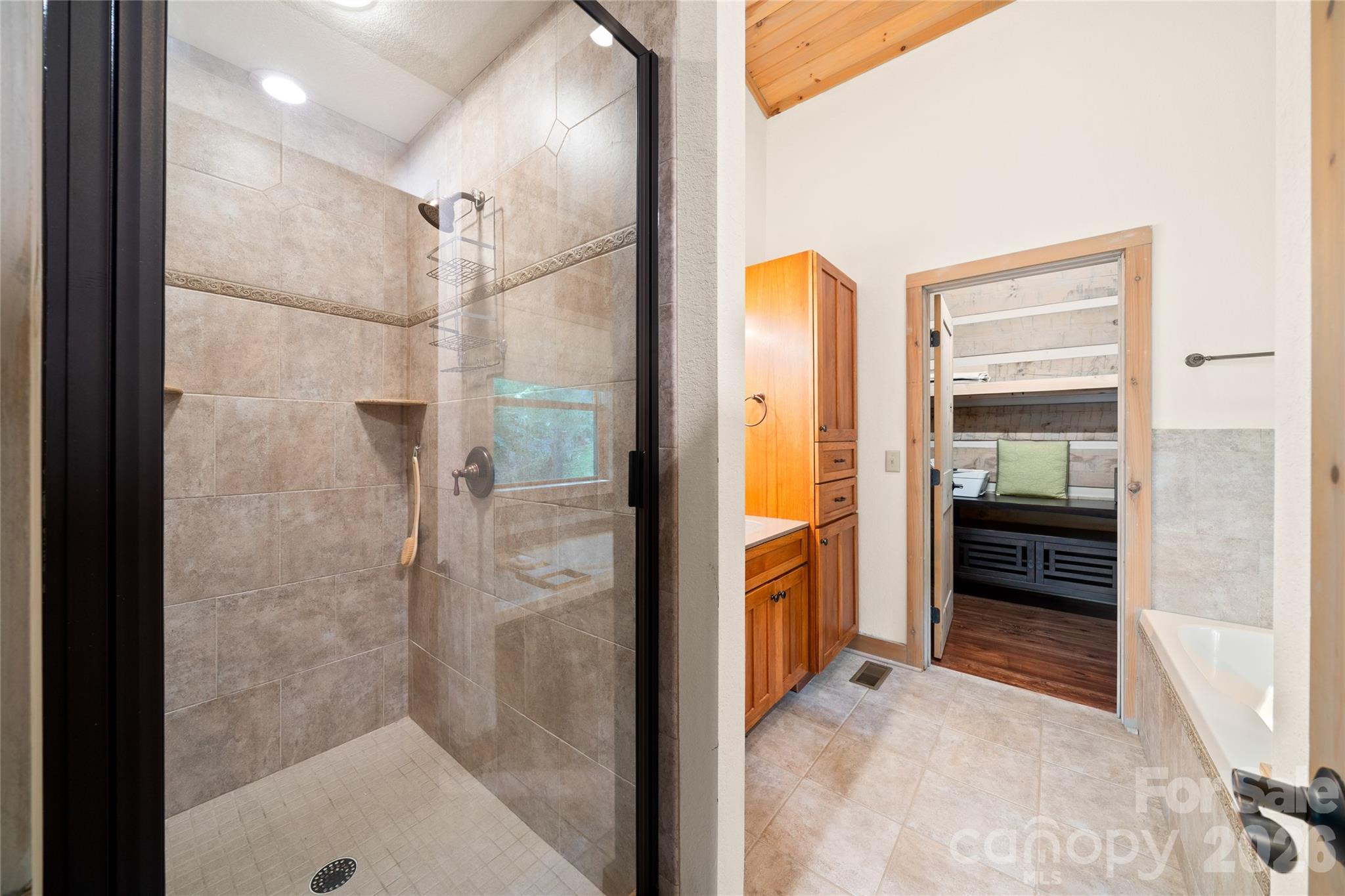 170 Cradling Cove — Waynesville