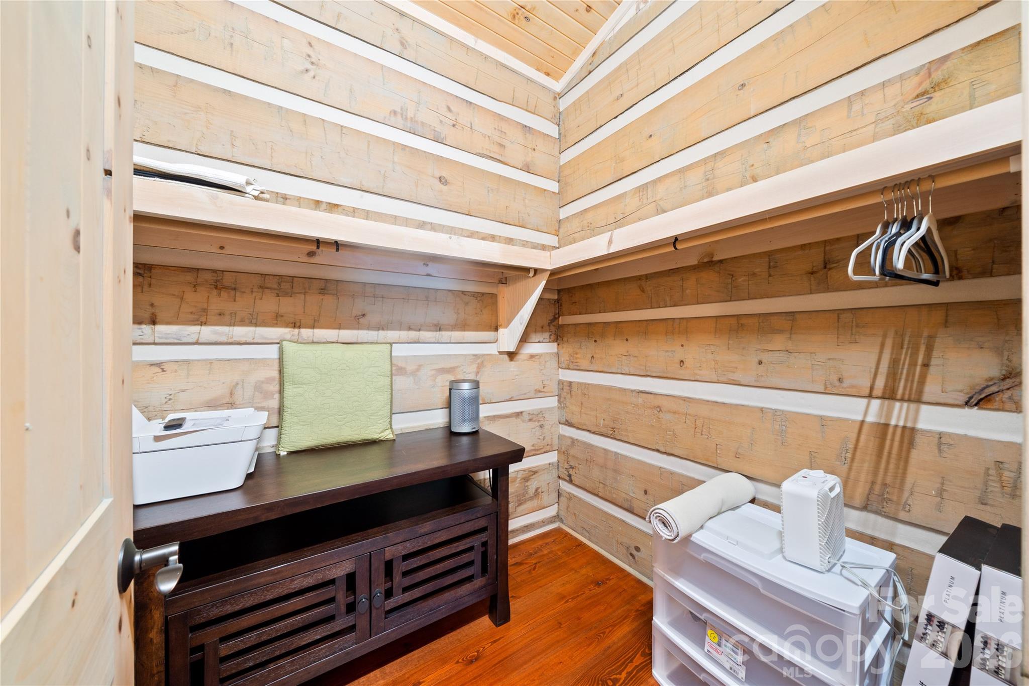 170 Cradling Cove — Waynesville