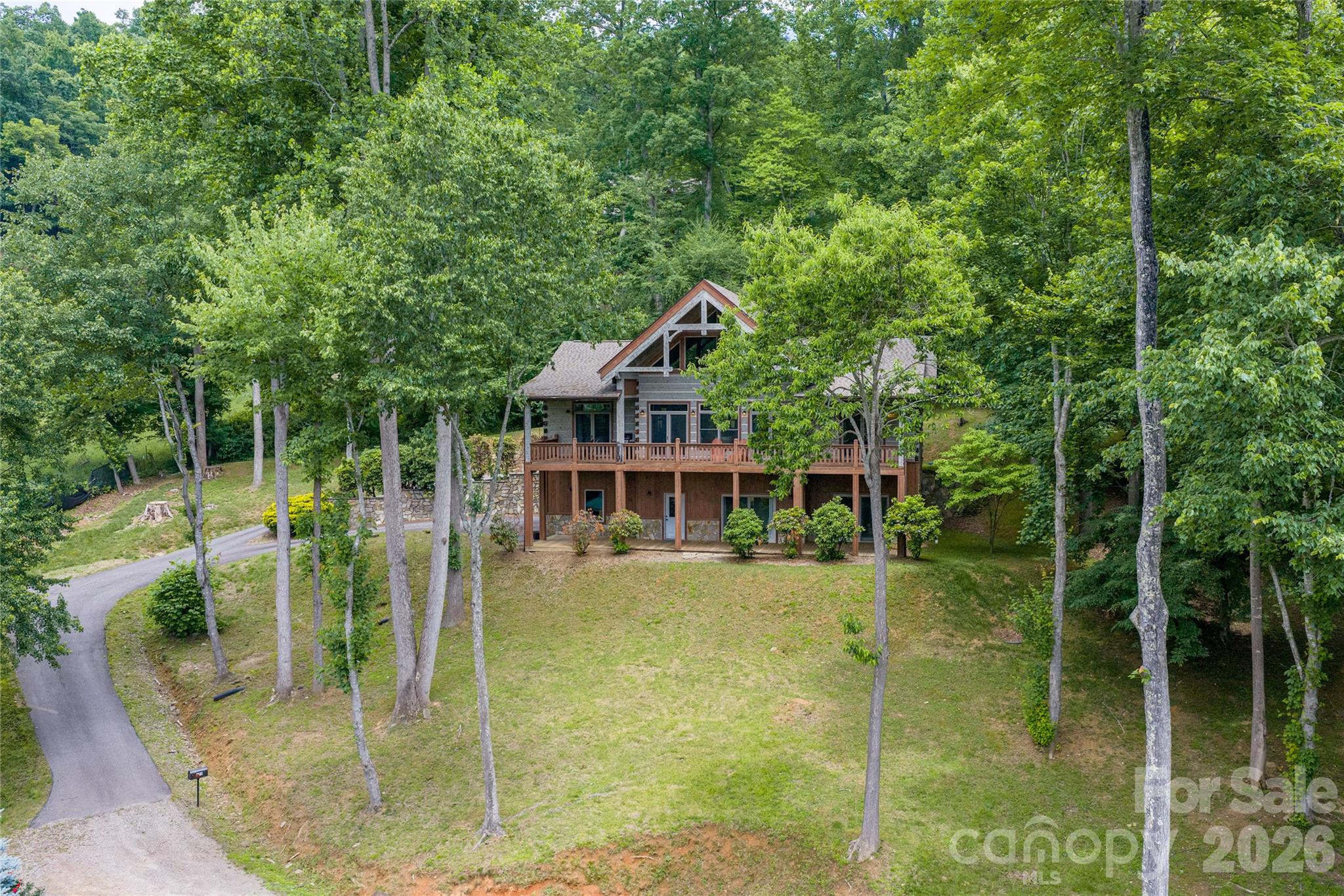 170 Cradling Cove — Waynesville