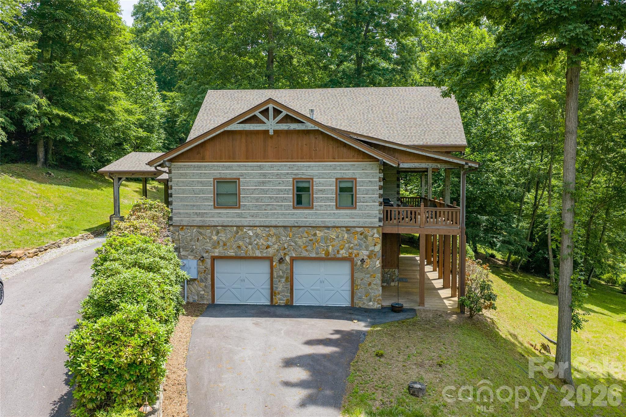 170 Cradling Cove — Waynesville