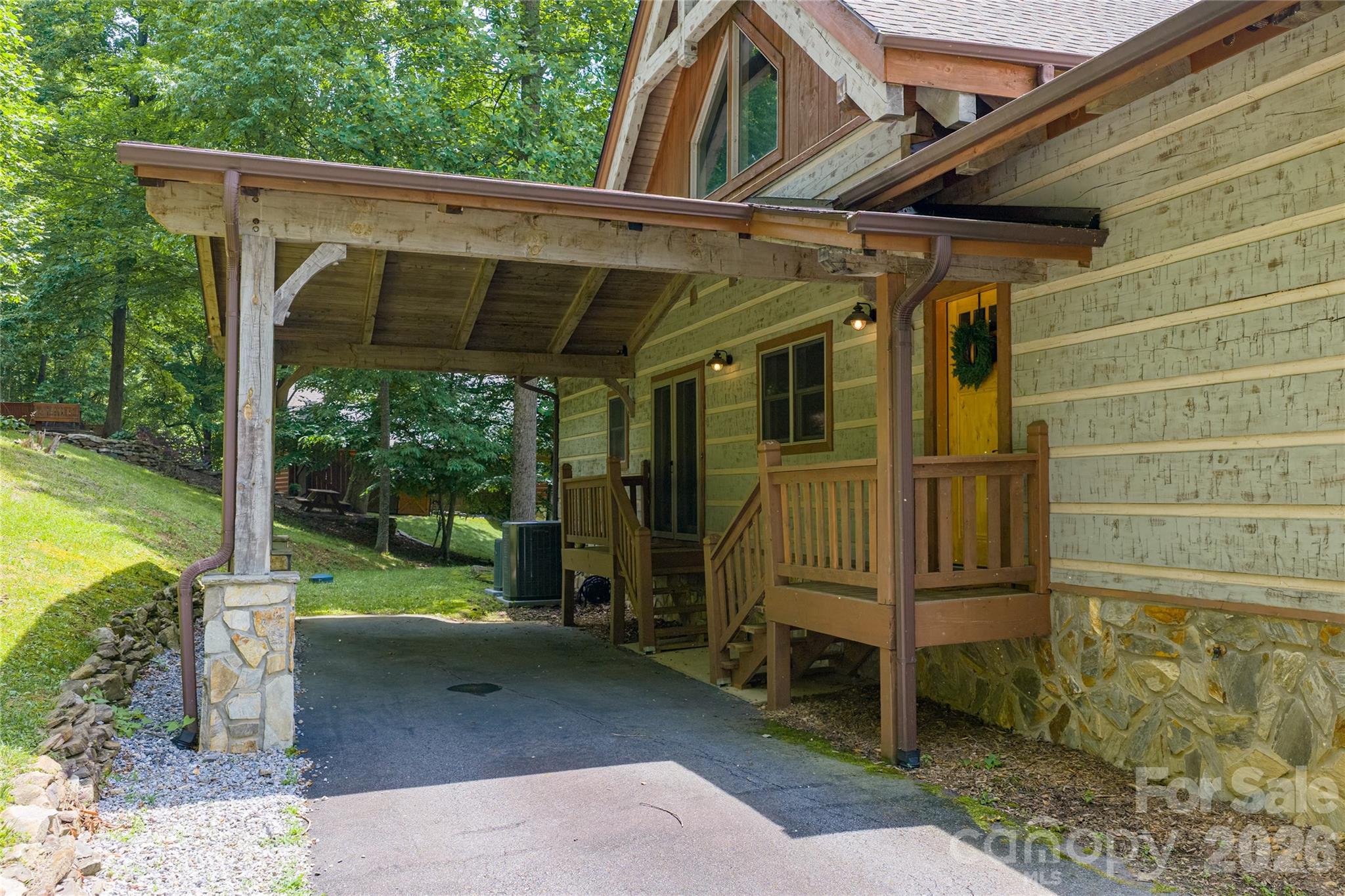 170 Cradling Cove — Waynesville