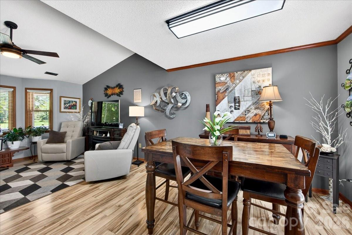 1104 Longmeadow Lane — Monroe