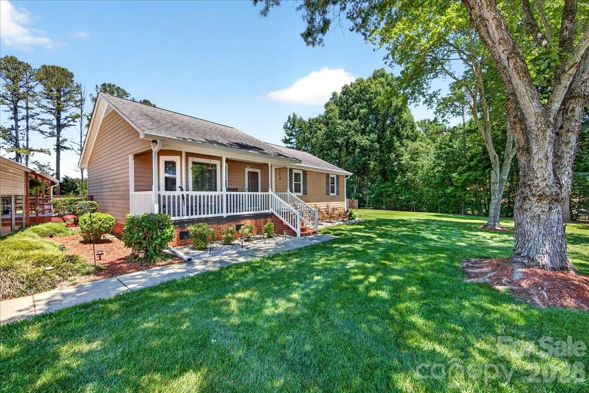 1104 Longmeadow Lane — Monroe