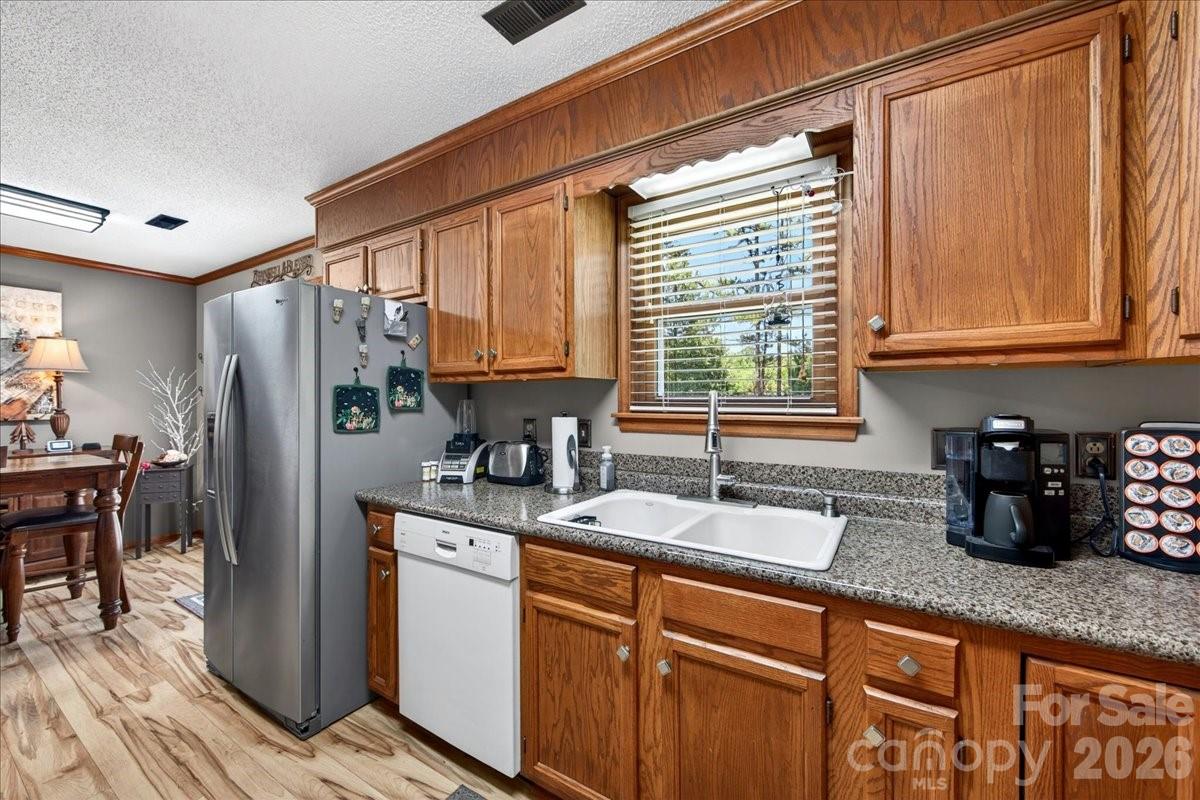 1104 Longmeadow Lane — Monroe